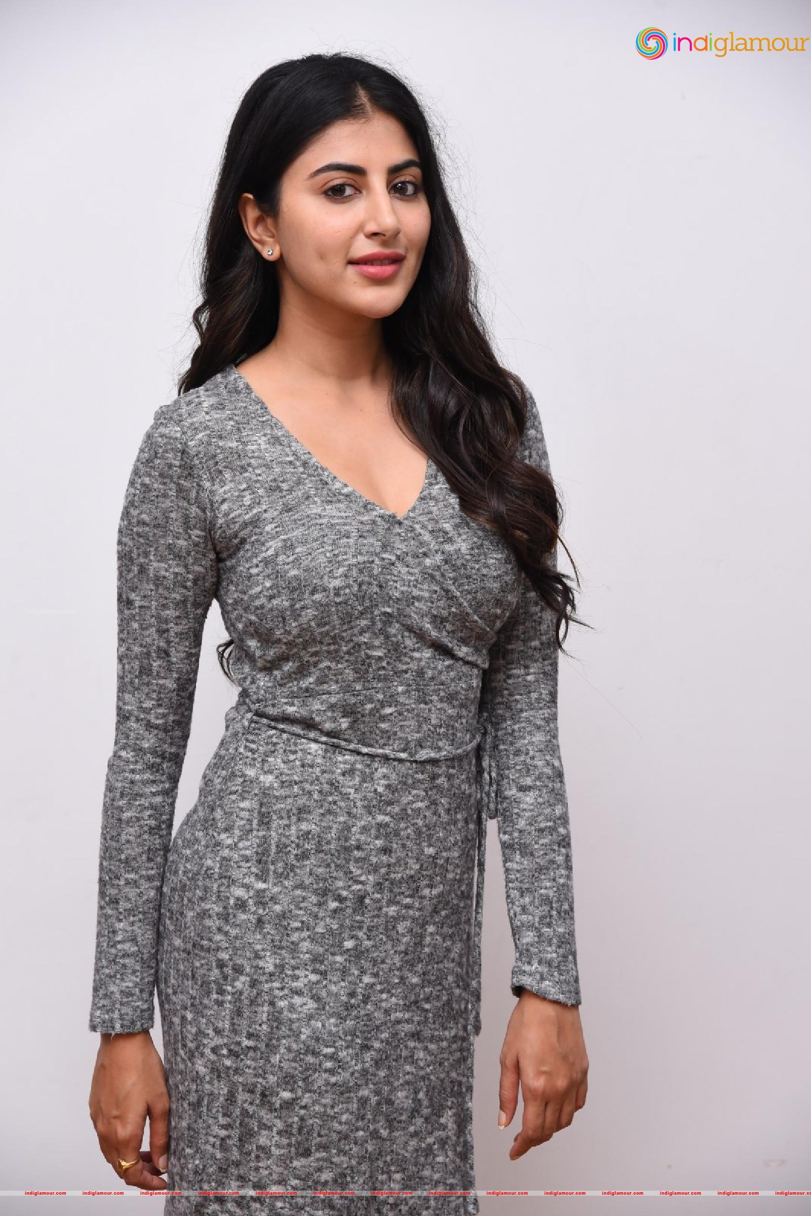 Shwetha Awasti Actress hd photo
