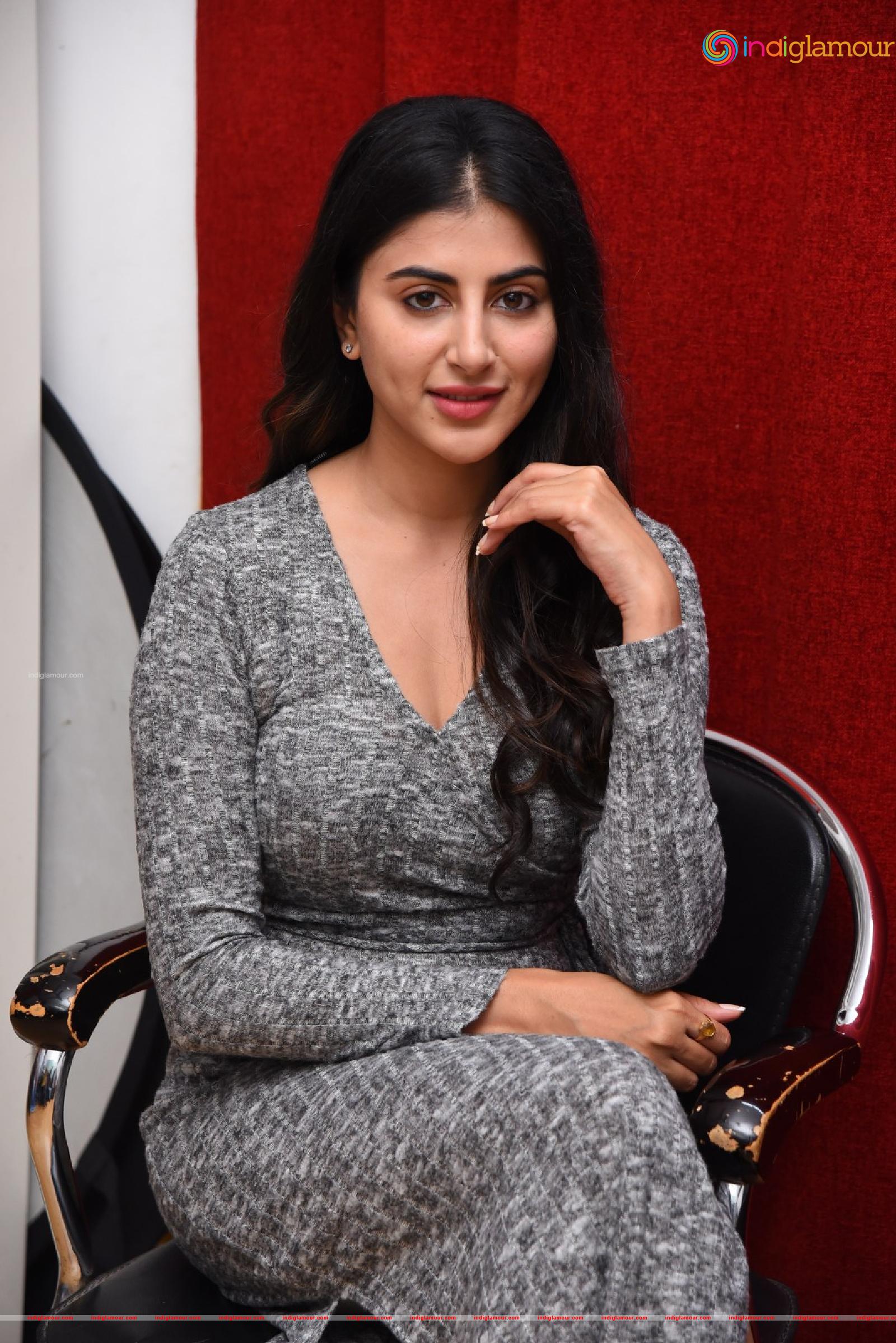 Shwetha Awasti Actress hd photo