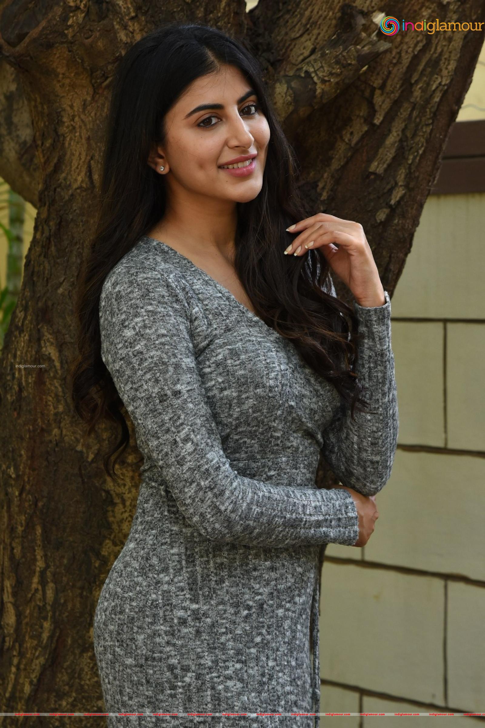 Shwetha Awasti Actress hd photo