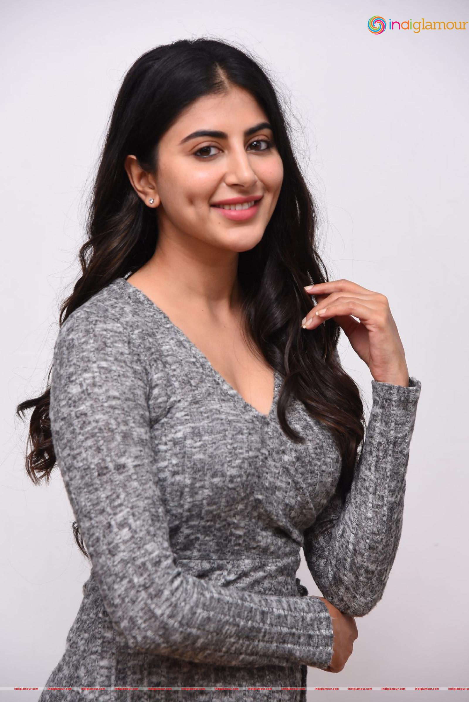 Shwetha Awasti Actress hd photo