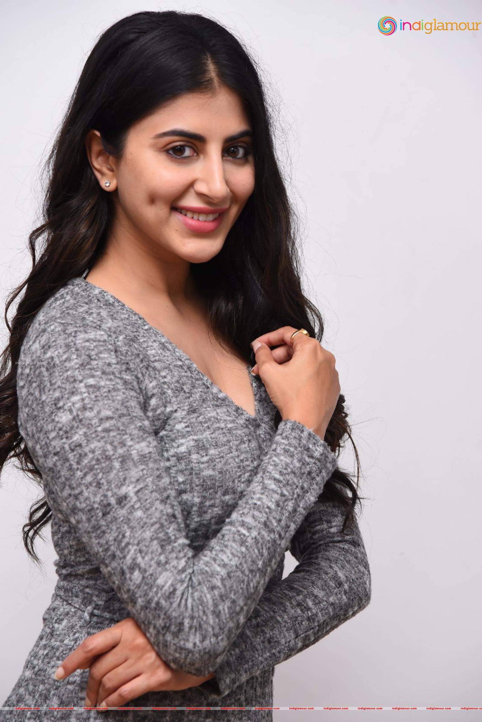 Shwetha Awasti Actress hd photo