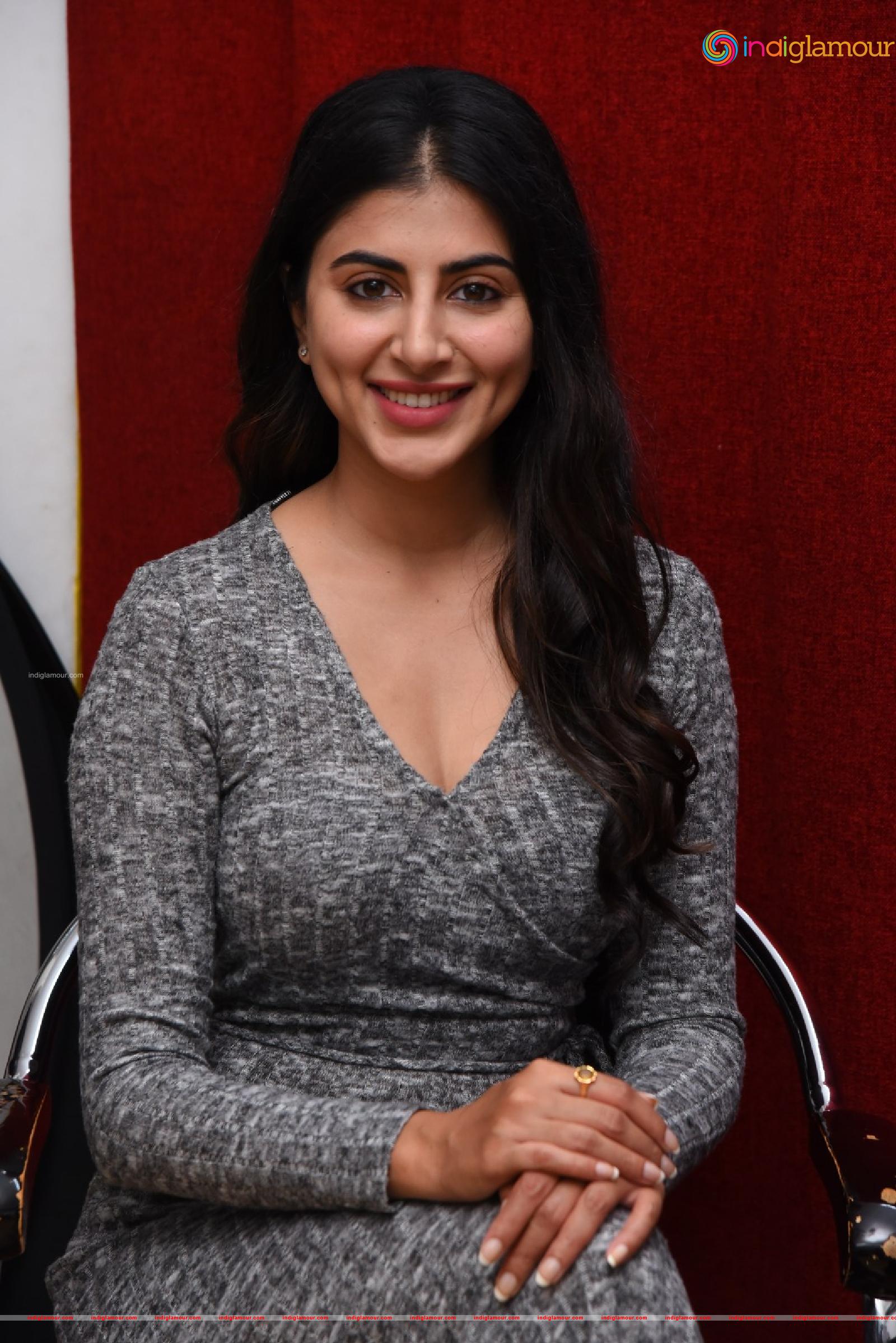 Shwetha Awasti Actress hd photo