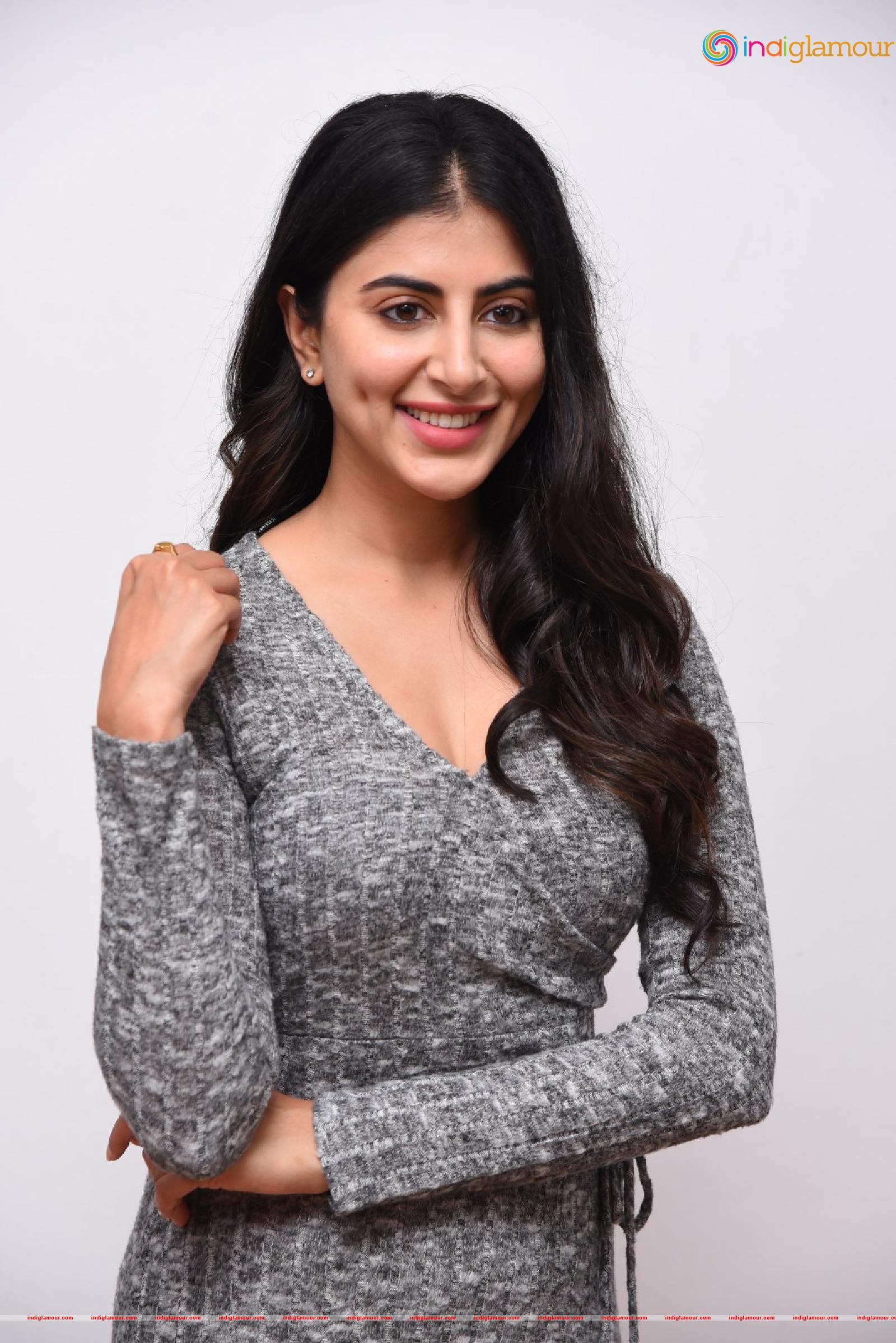 Shwetha Awasti Actress hd photo