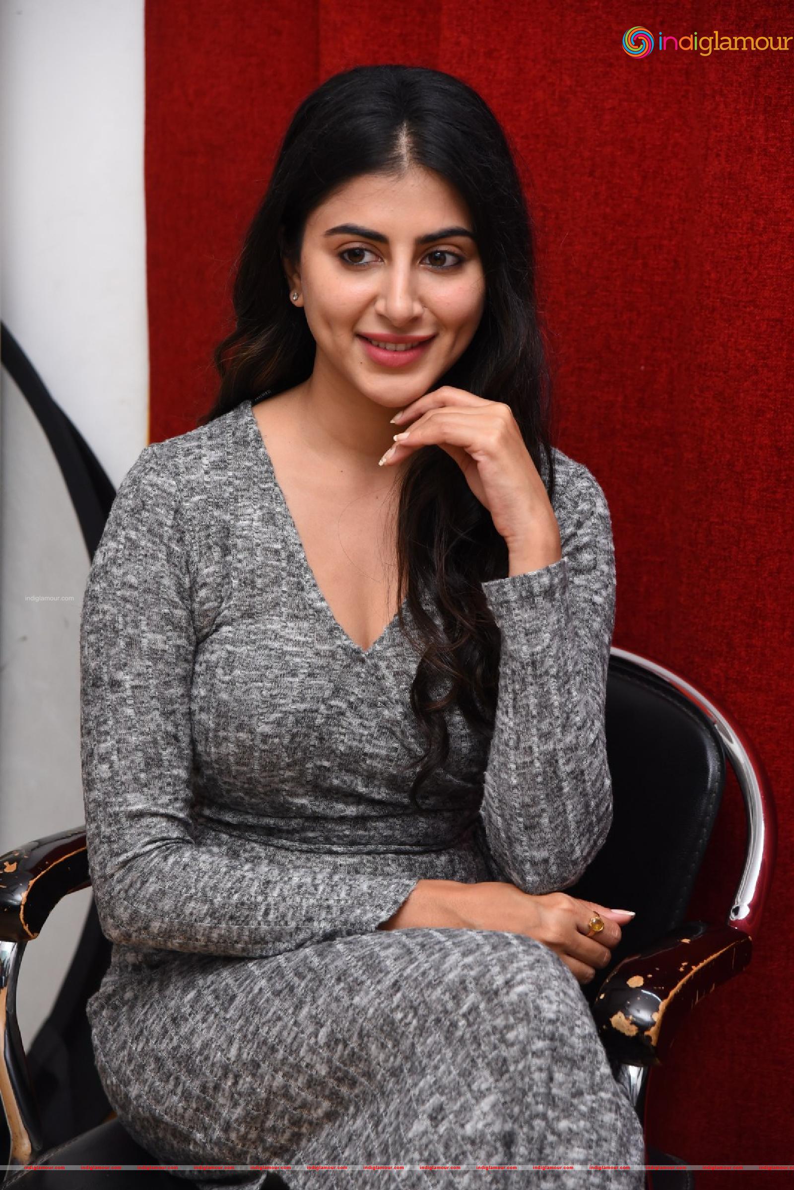 Shwetha Awasti Actress hd photo
