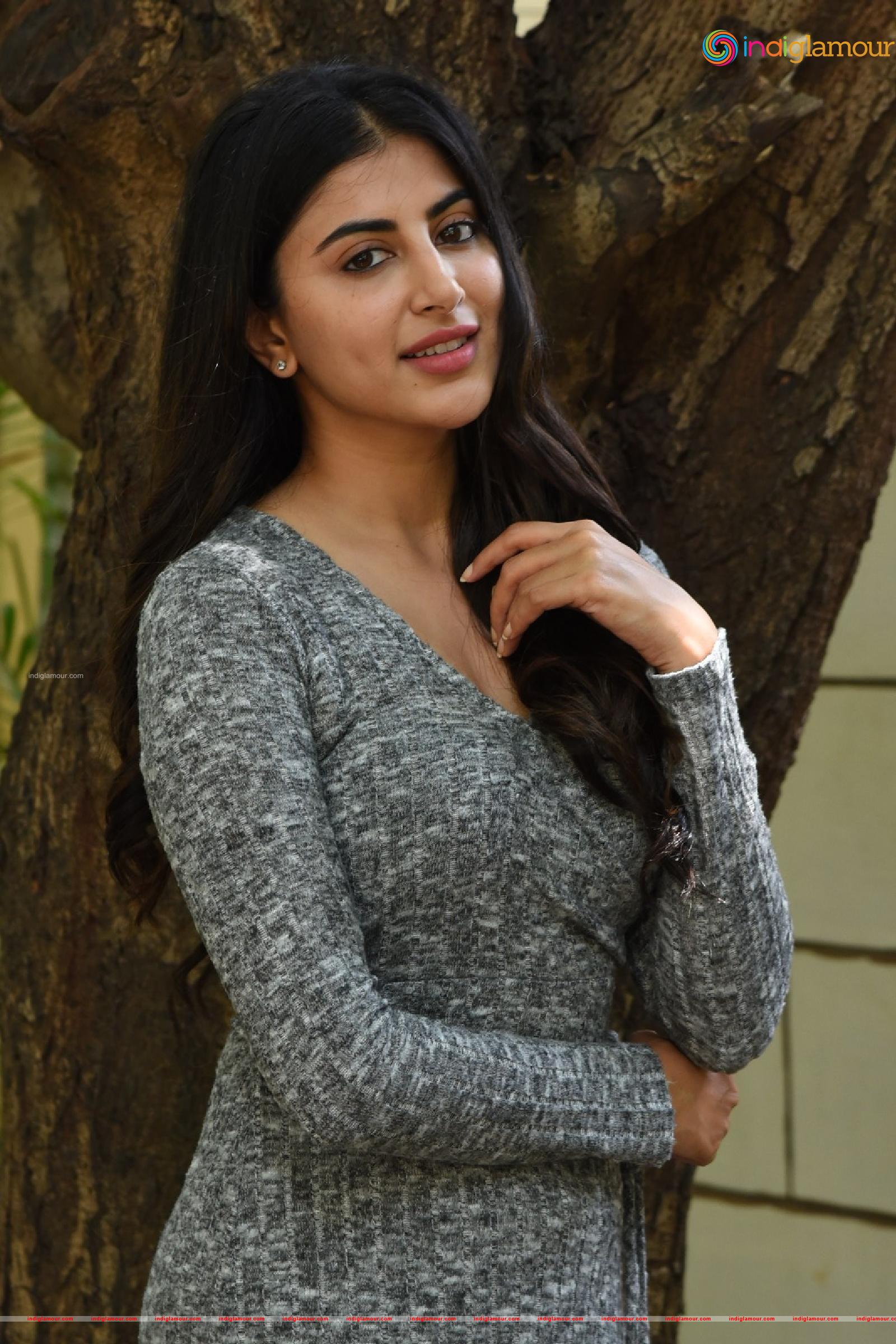 Shwetha Awasti Actress hd photo