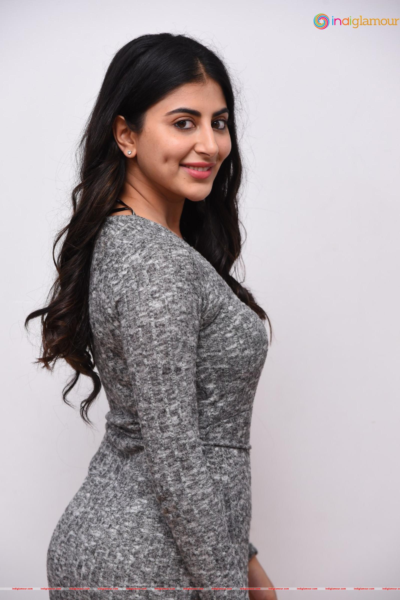 Shwetha Awasti Actress hd photo