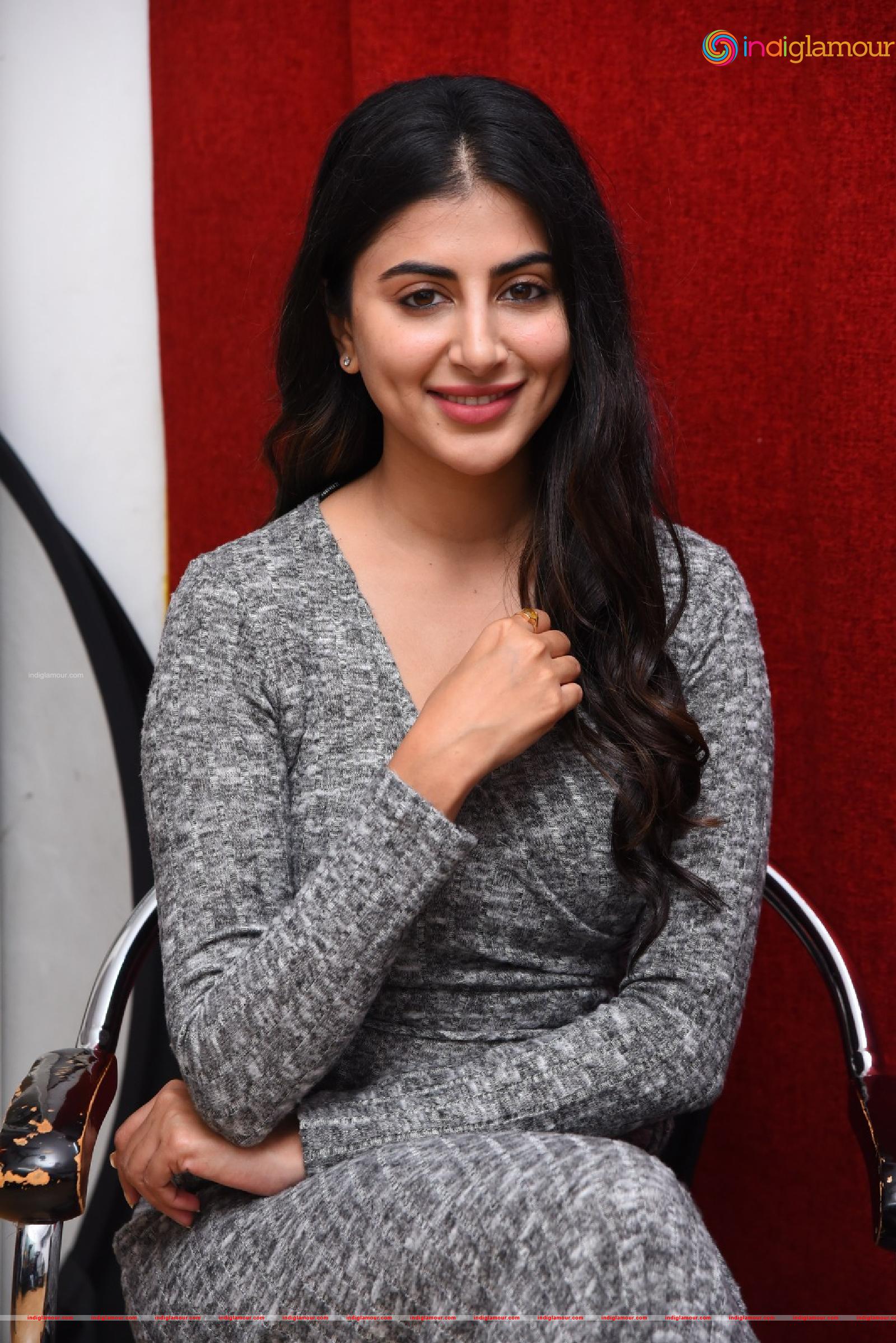 Shwetha Awasti Actress hd photo