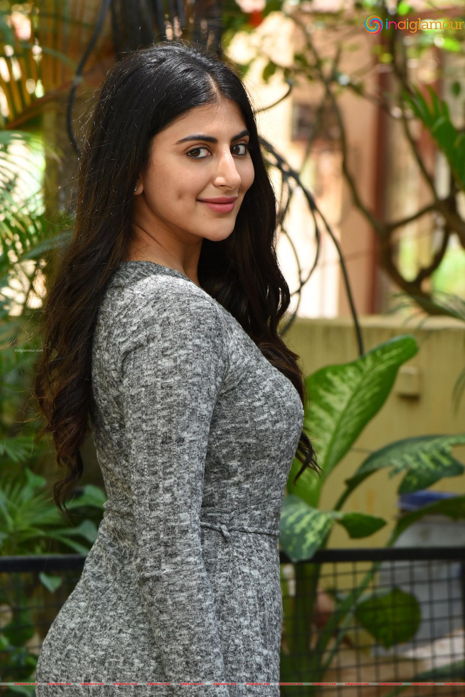Shwetha Awasti Actress hd photo