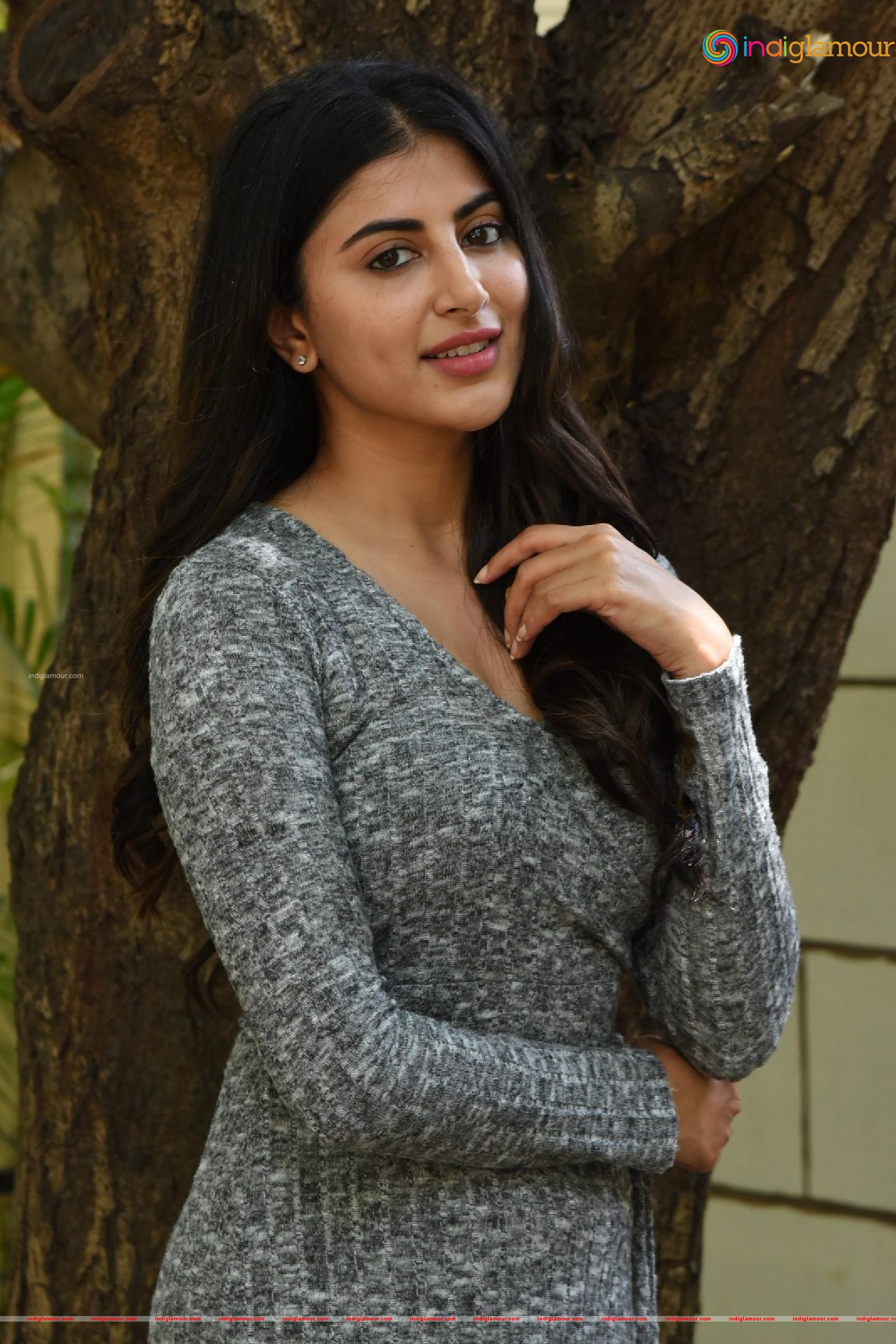 Shwetha Awasti Actress hd photo