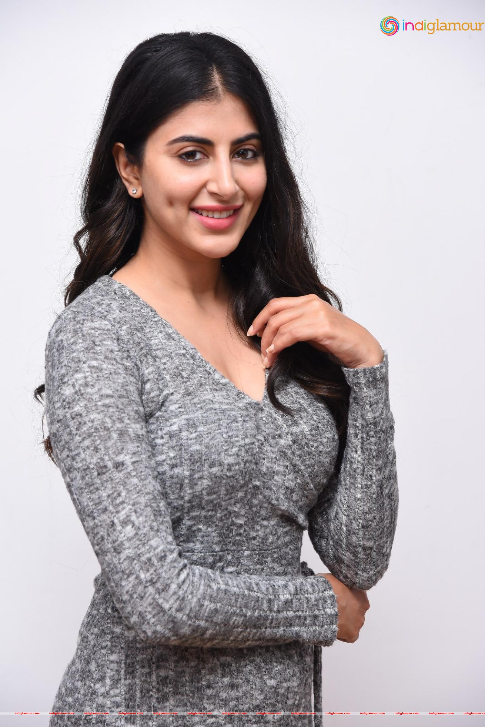 Shwetha Awasti Actress hd photo