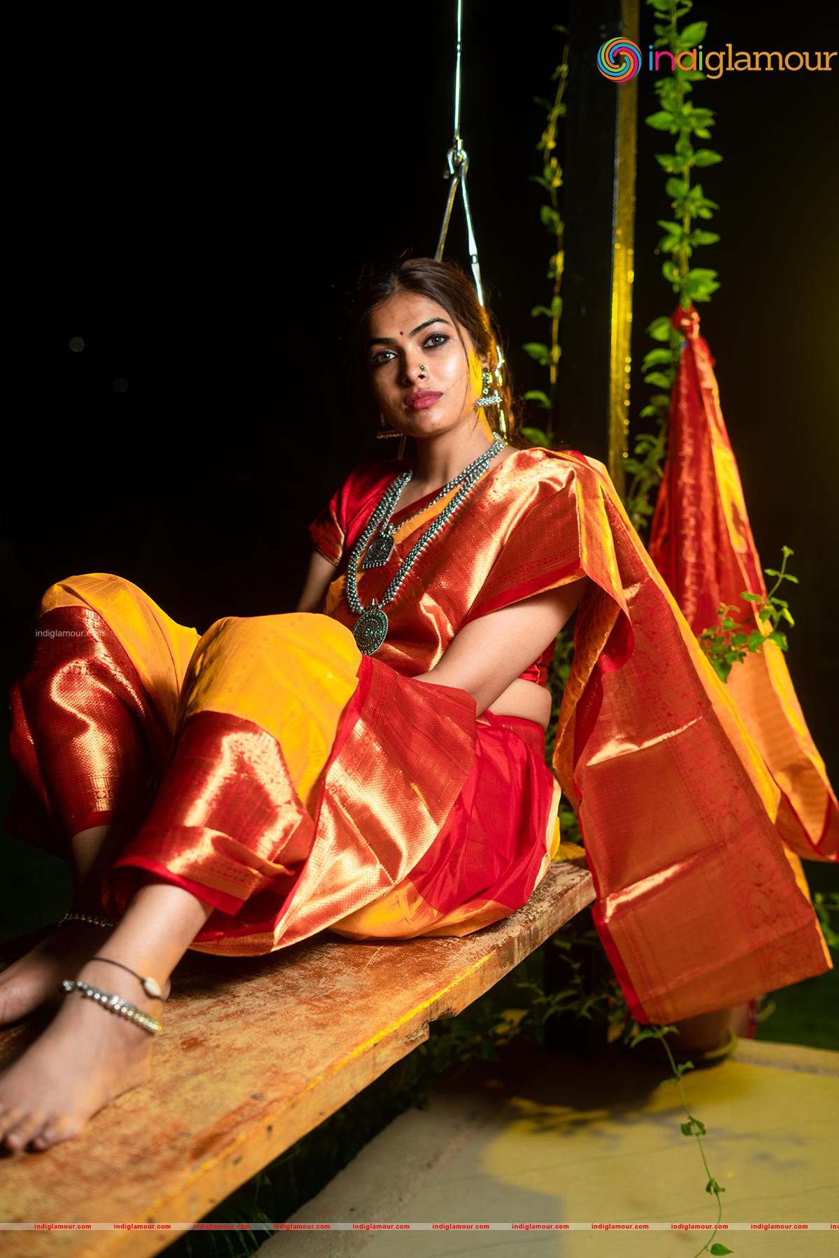 Divi Vadthya Actress hd photo