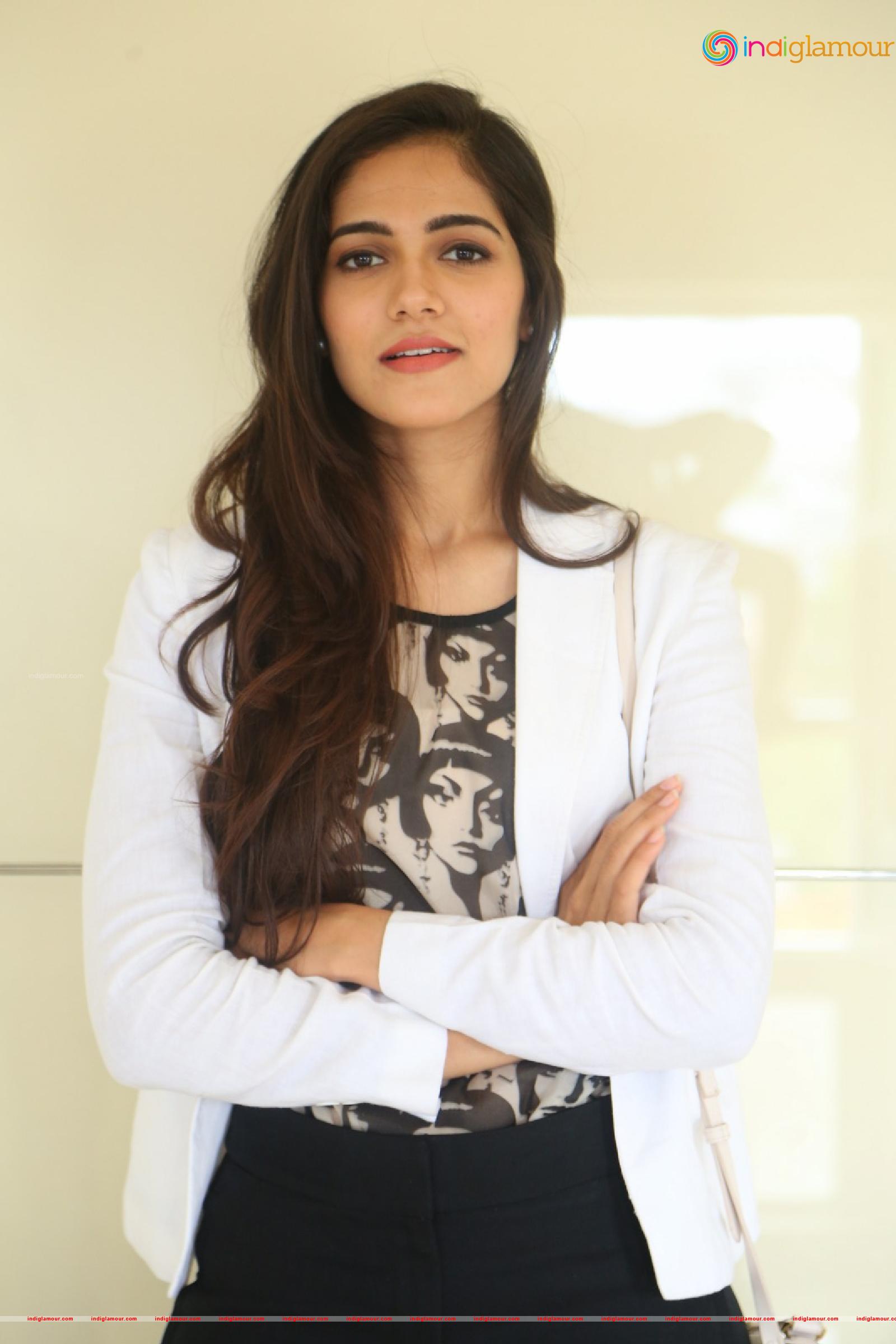 Simran Choudhary Actress hd photo