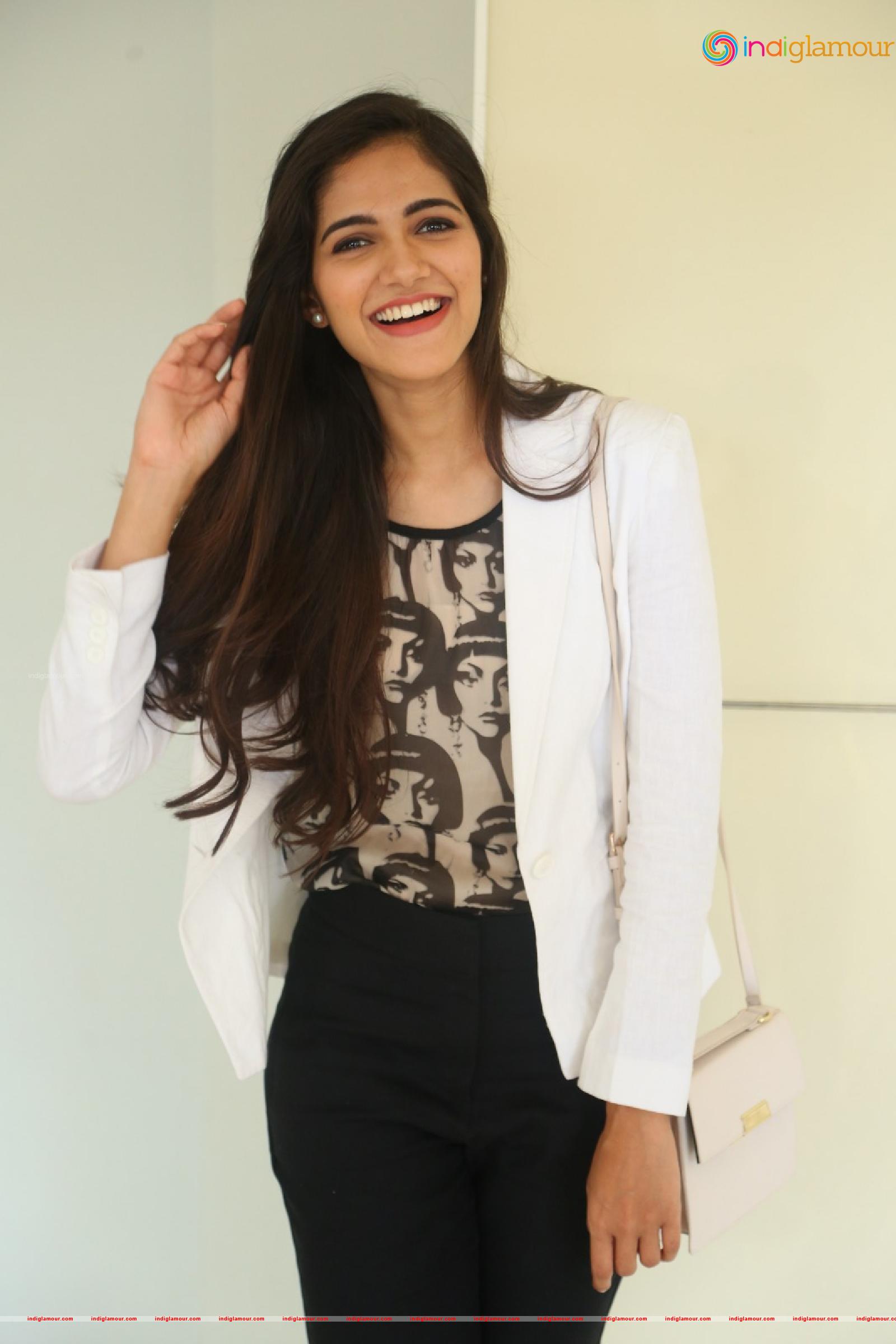 Simran Choudhary Actress hd photo