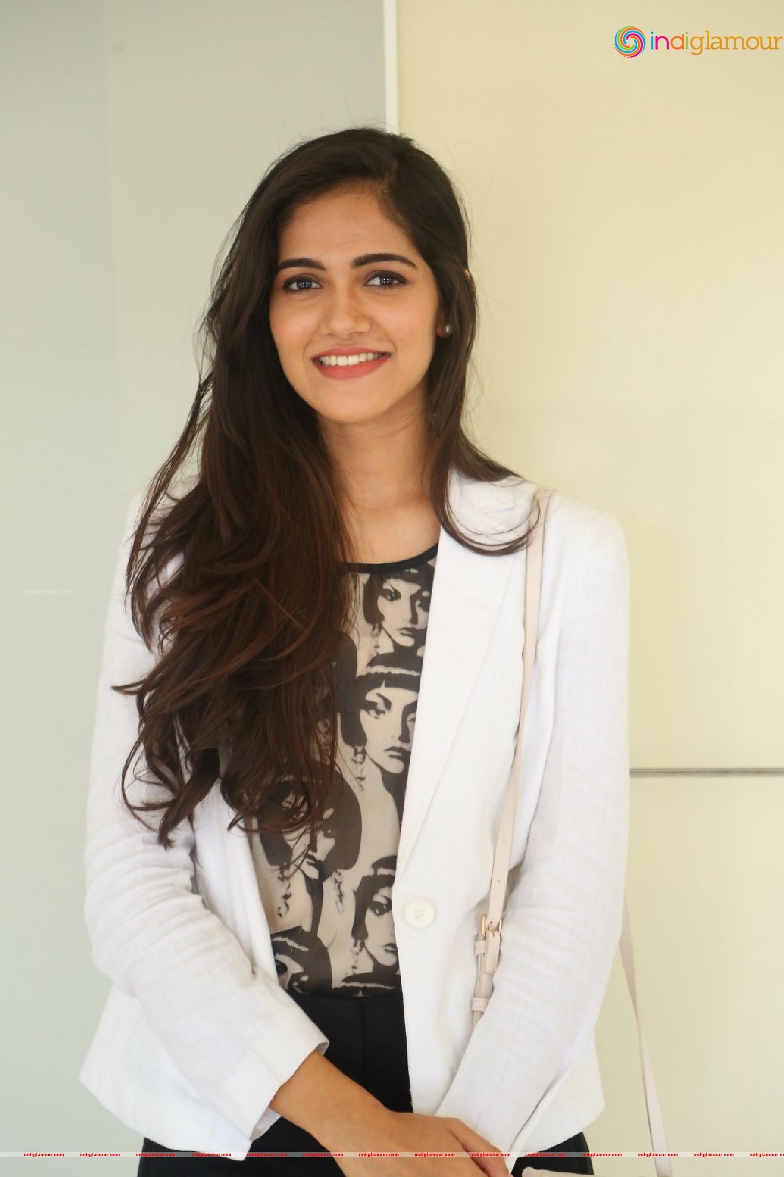 Simran Choudhary Actress hd photo
