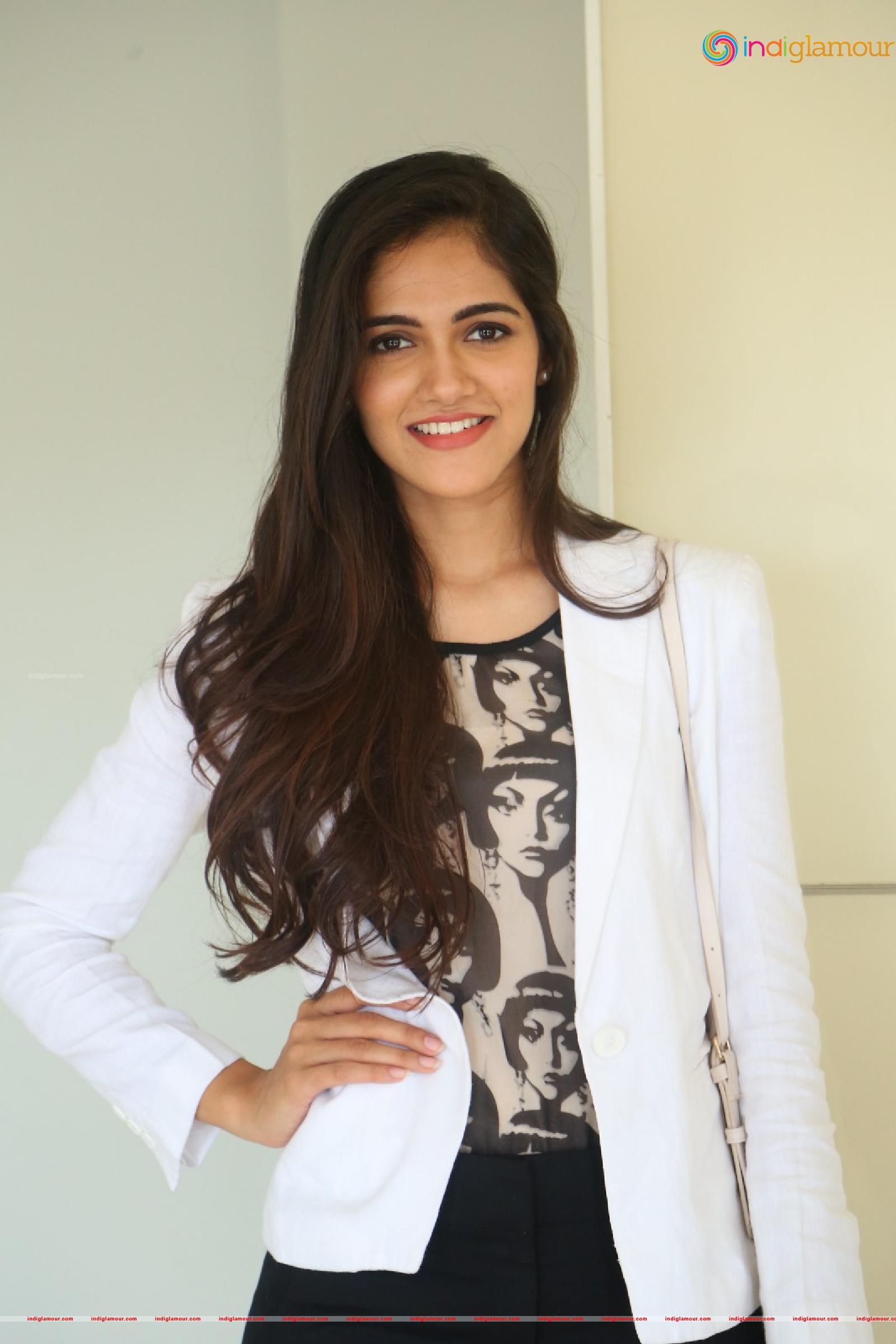 Simran Choudhary Actress hd photo