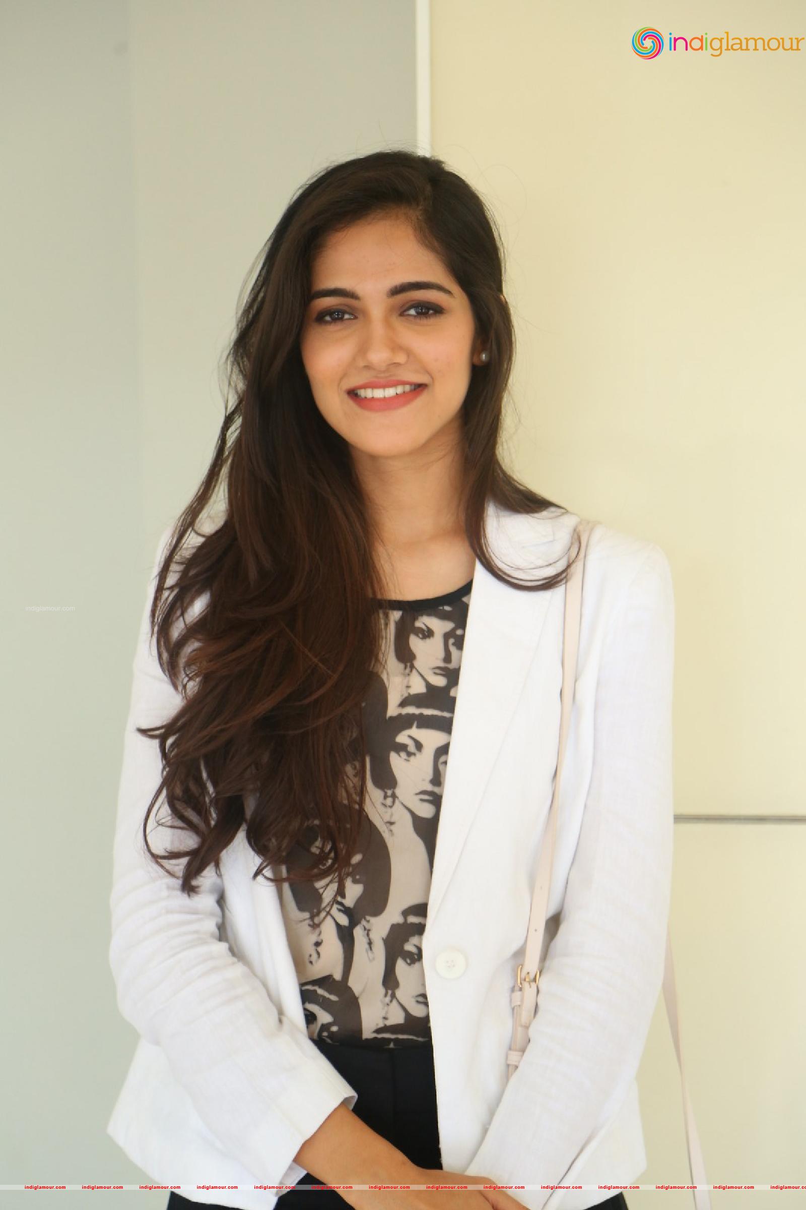 Simran Choudhary Actress hd photo