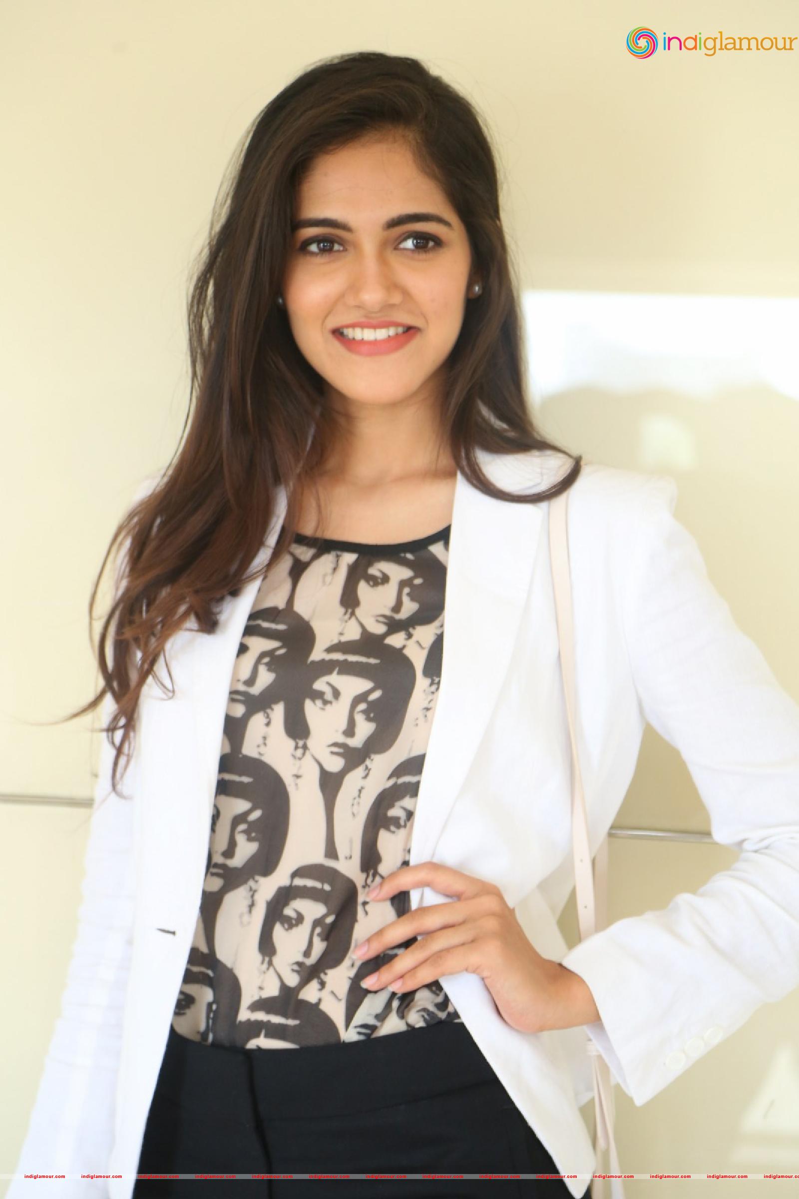 Simran Choudhary Actress hd photo
