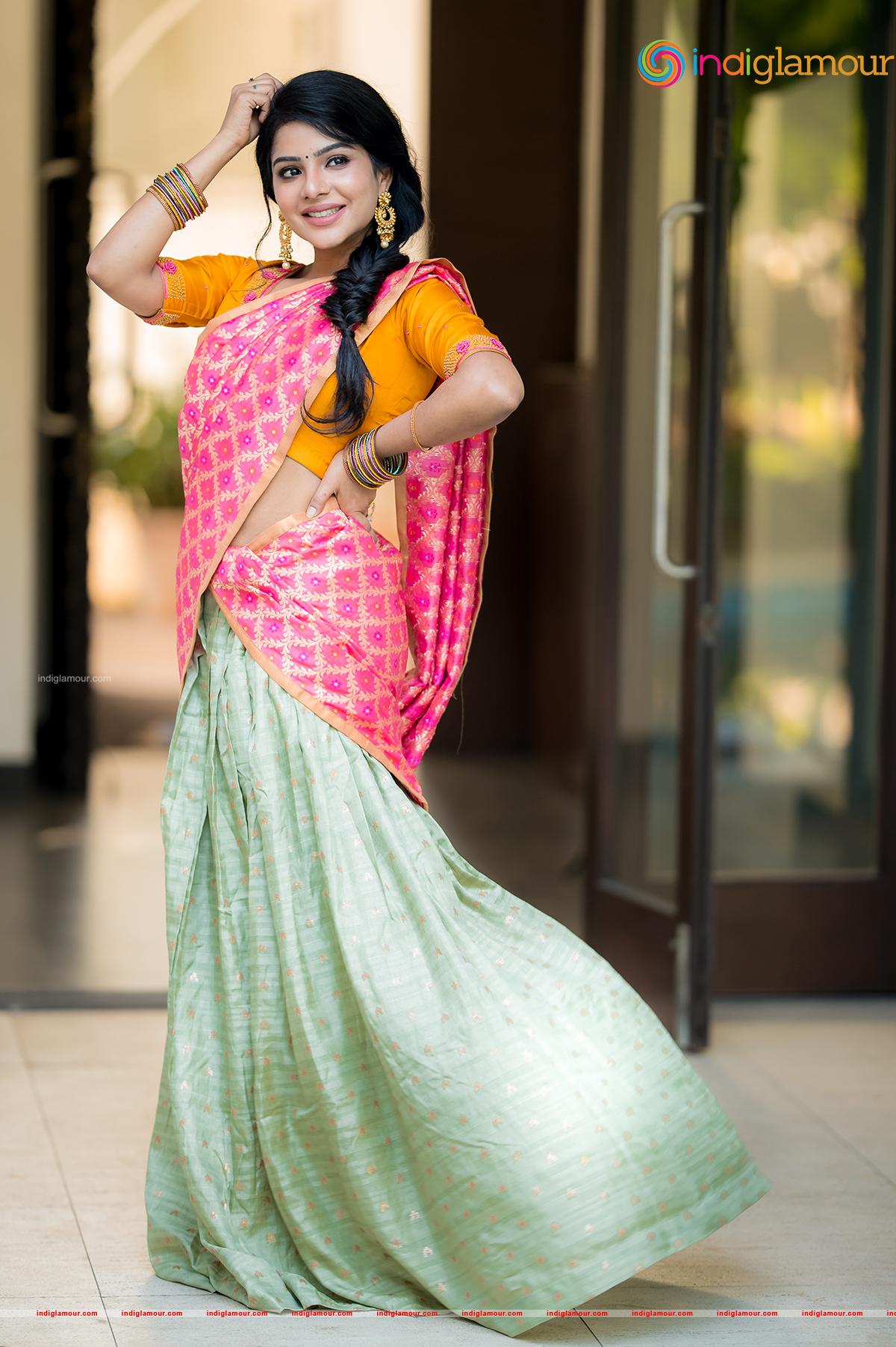 Pavithra Lakshmi Actress hd photo
