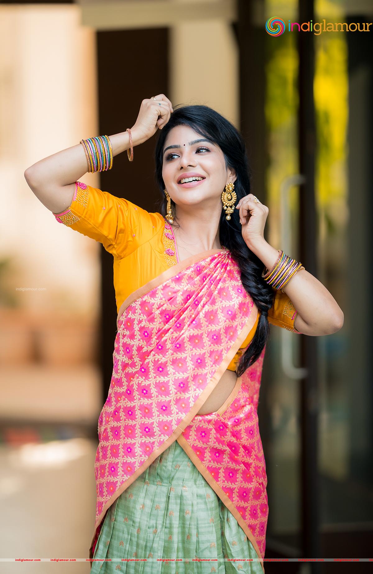 Pavithra Lakshmi Actress hd photo