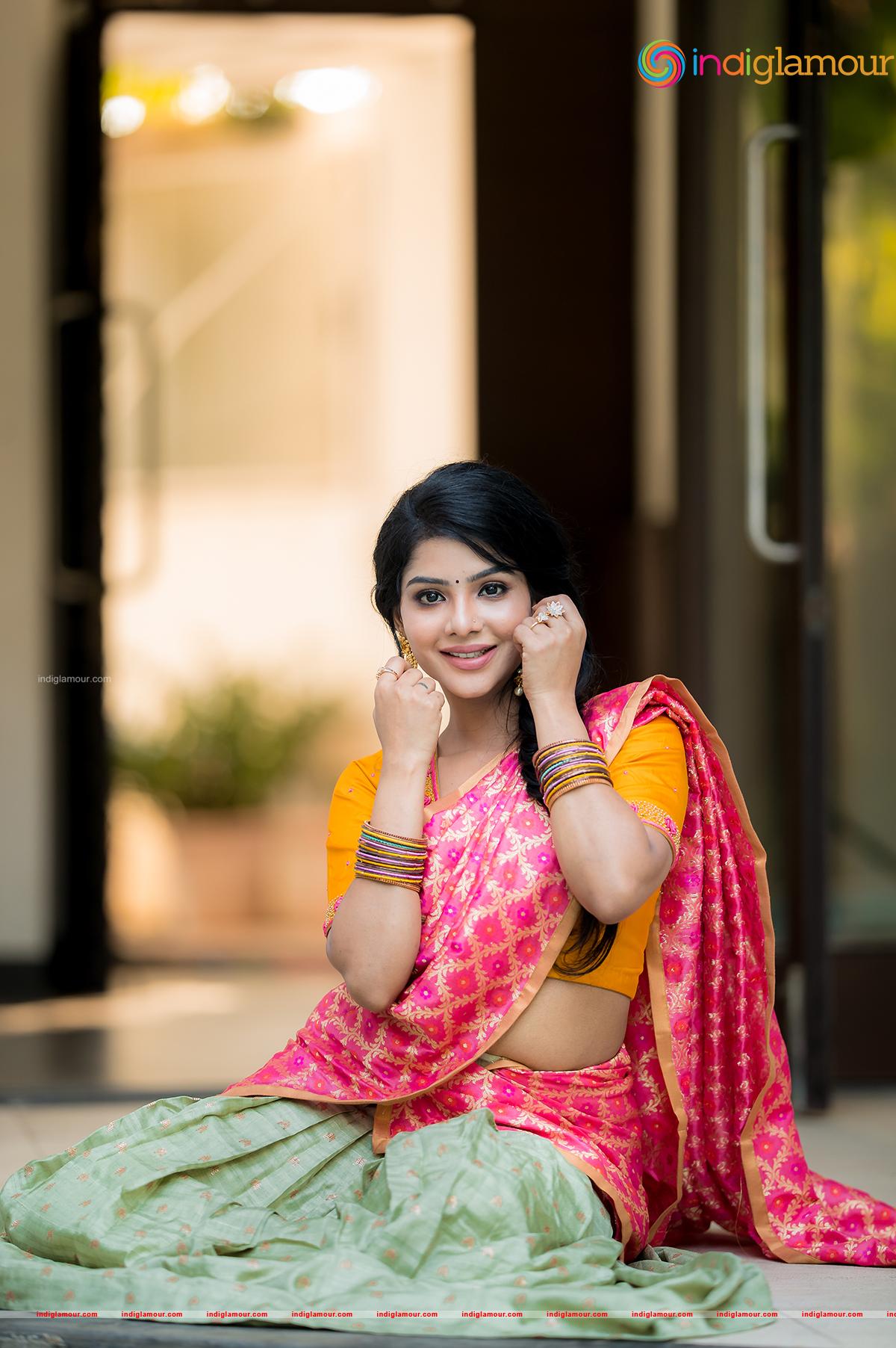 Pavithra Lakshmi Actress hd photo