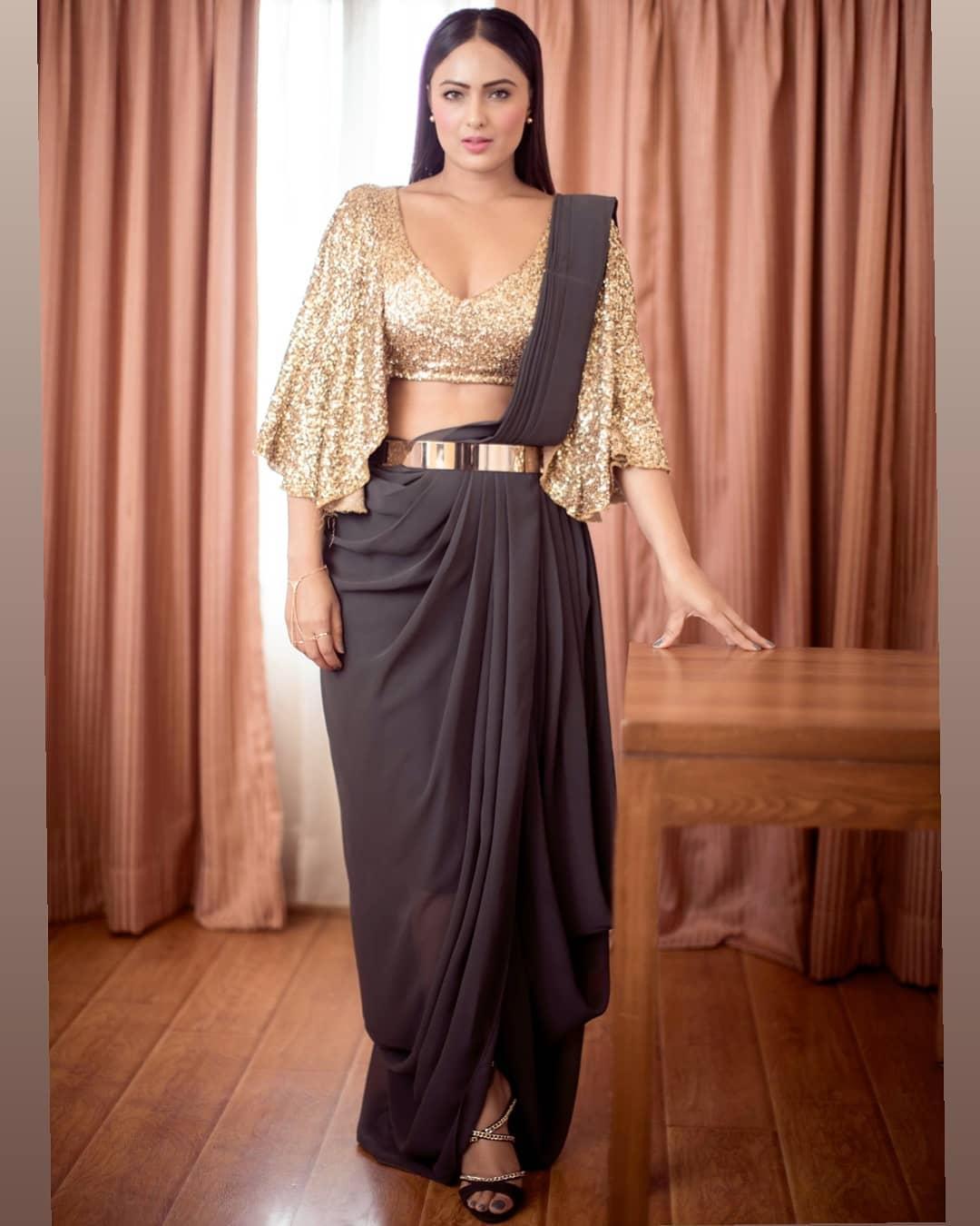 Nikesha Patel Actress hd photo