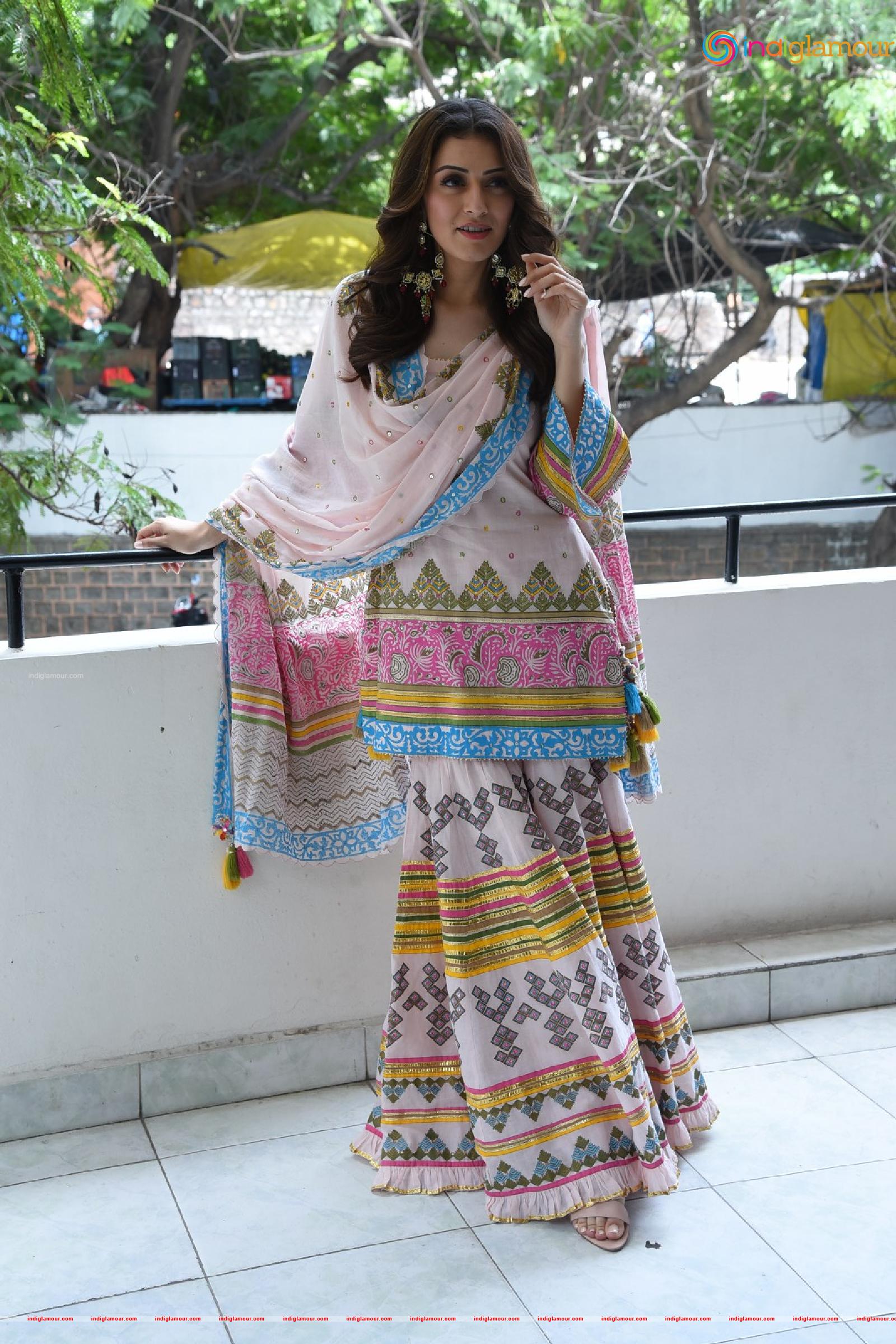 Hansika Motwani Actress hd photo