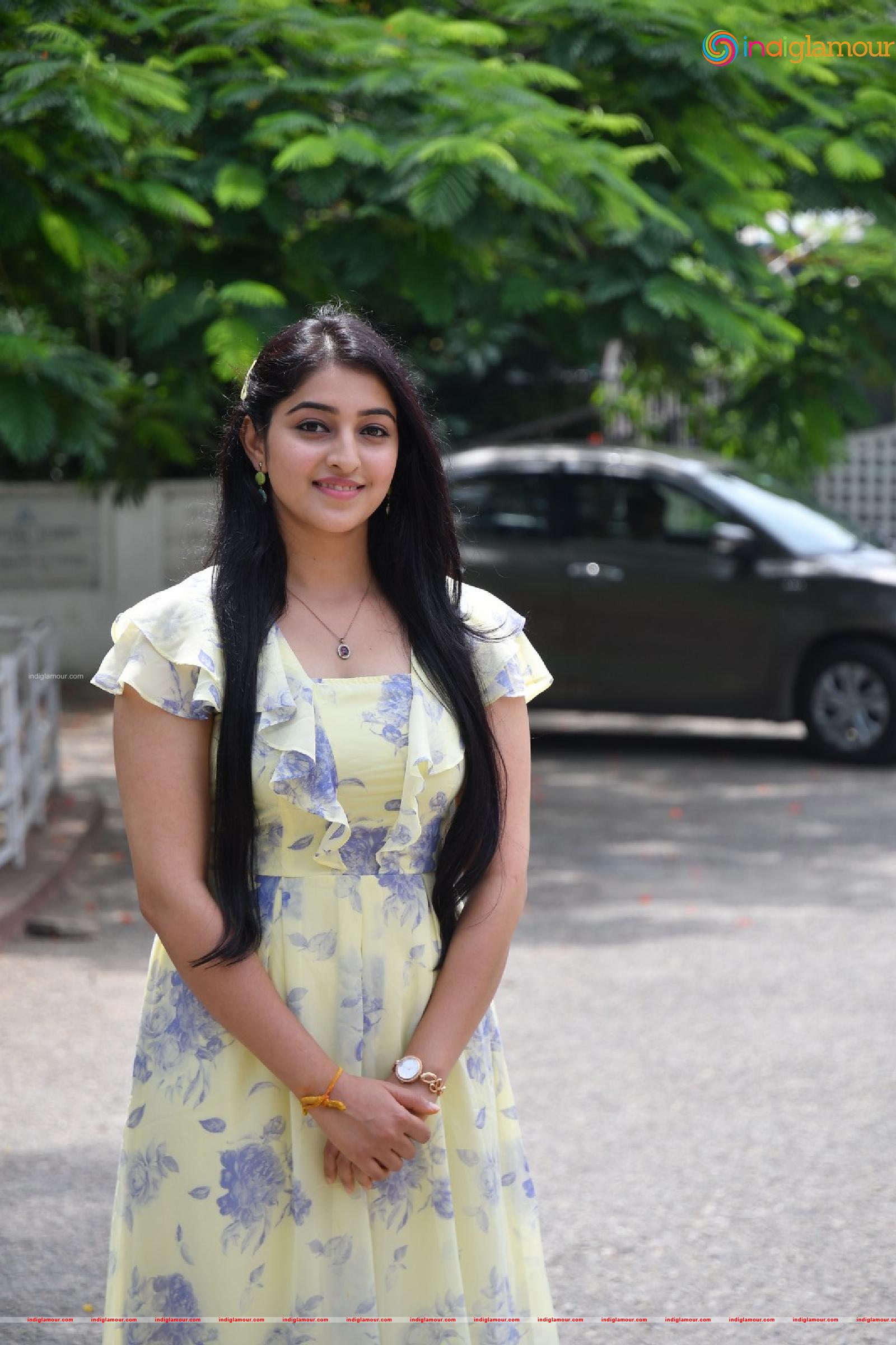 Mouryaani Actress hd photo