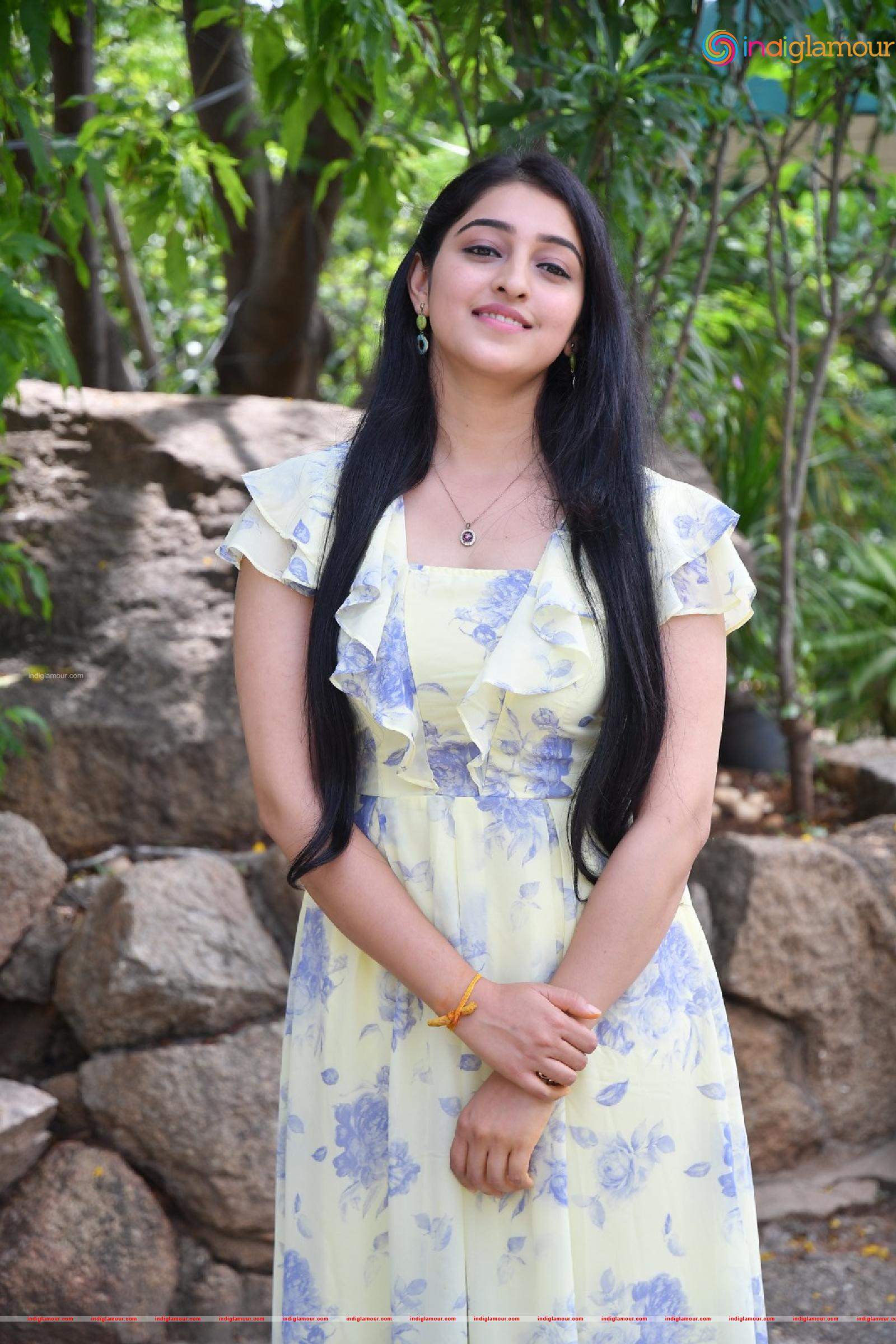 Mouryaani Actress hd photo
