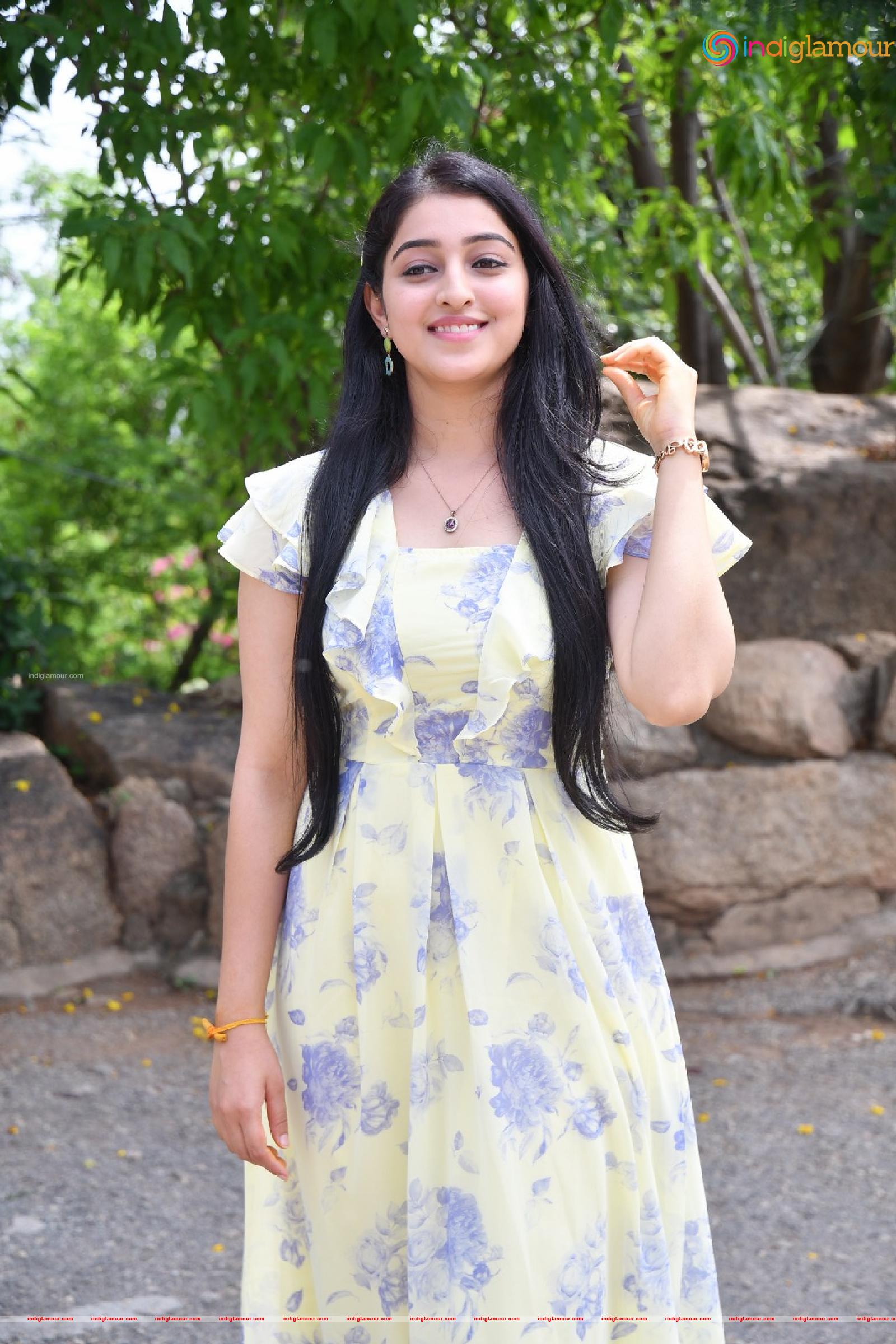 Mouryaani Actress hd photo