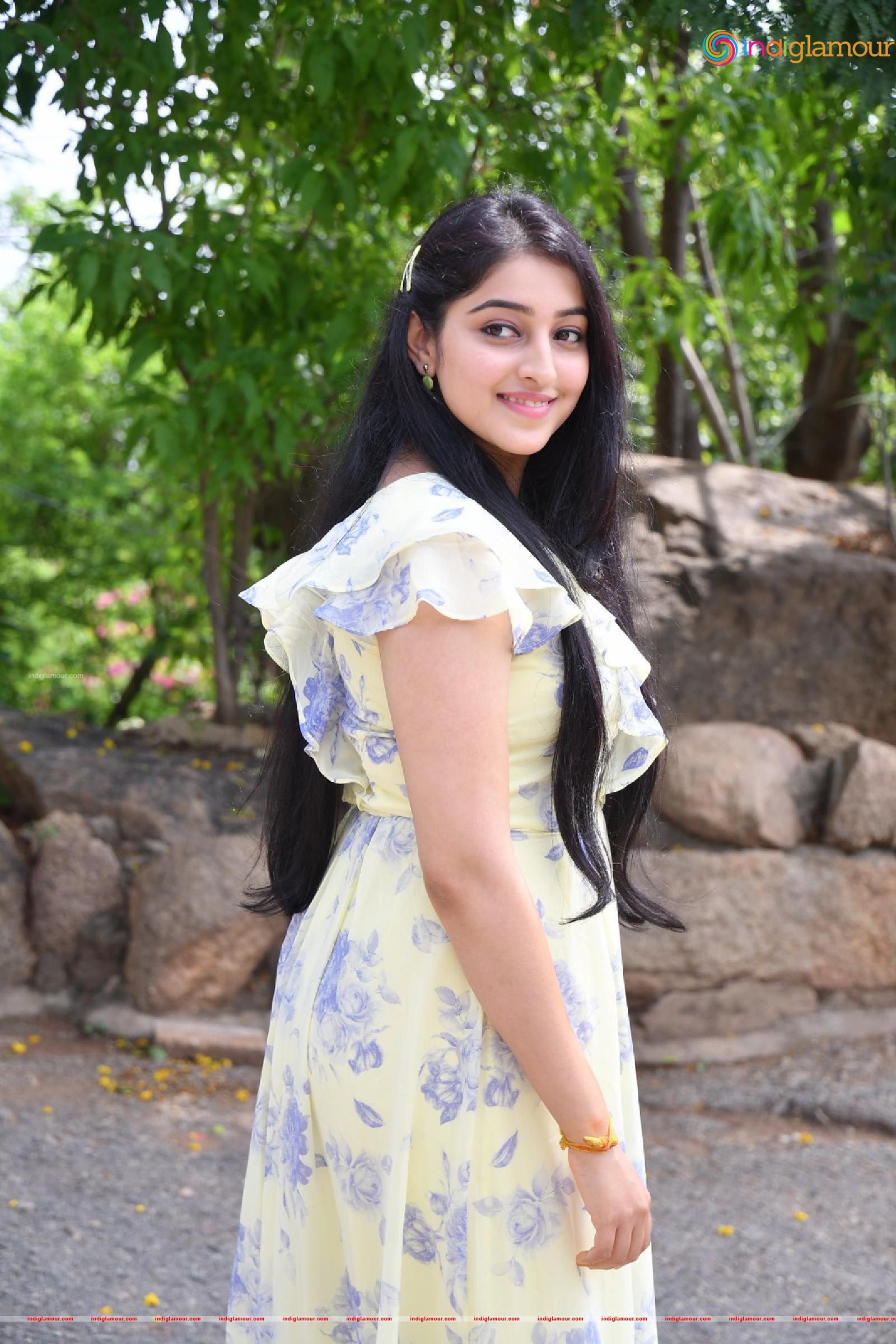 Mouryaani Actress hd photo