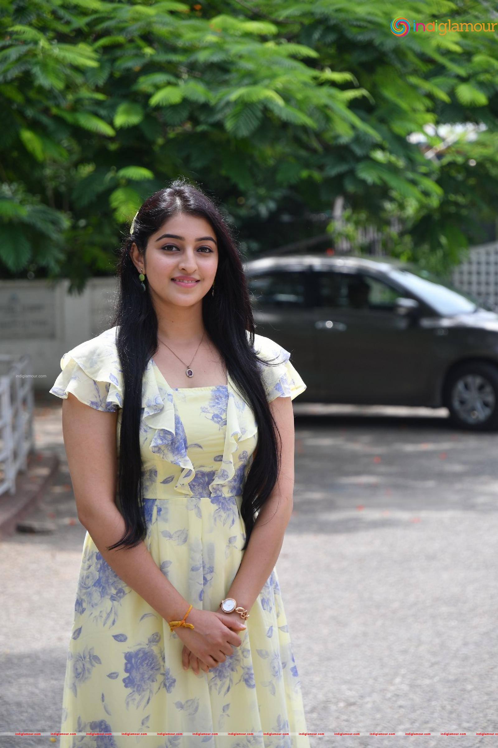 Mouryaani Actress hd photo
