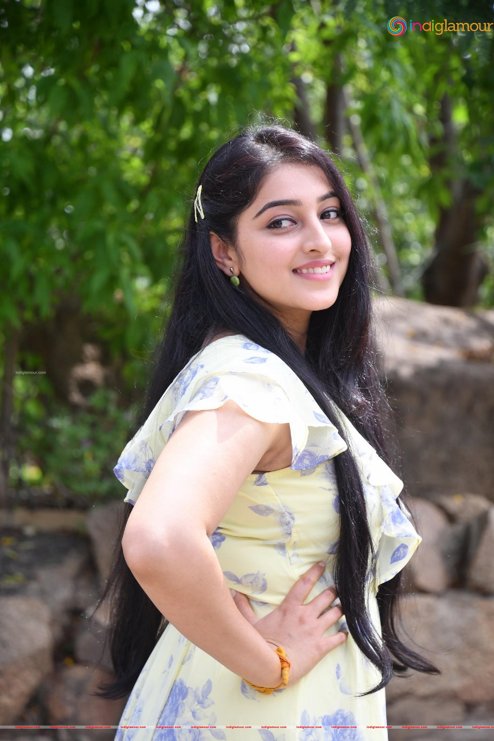 Mouryaani Actress hd photo