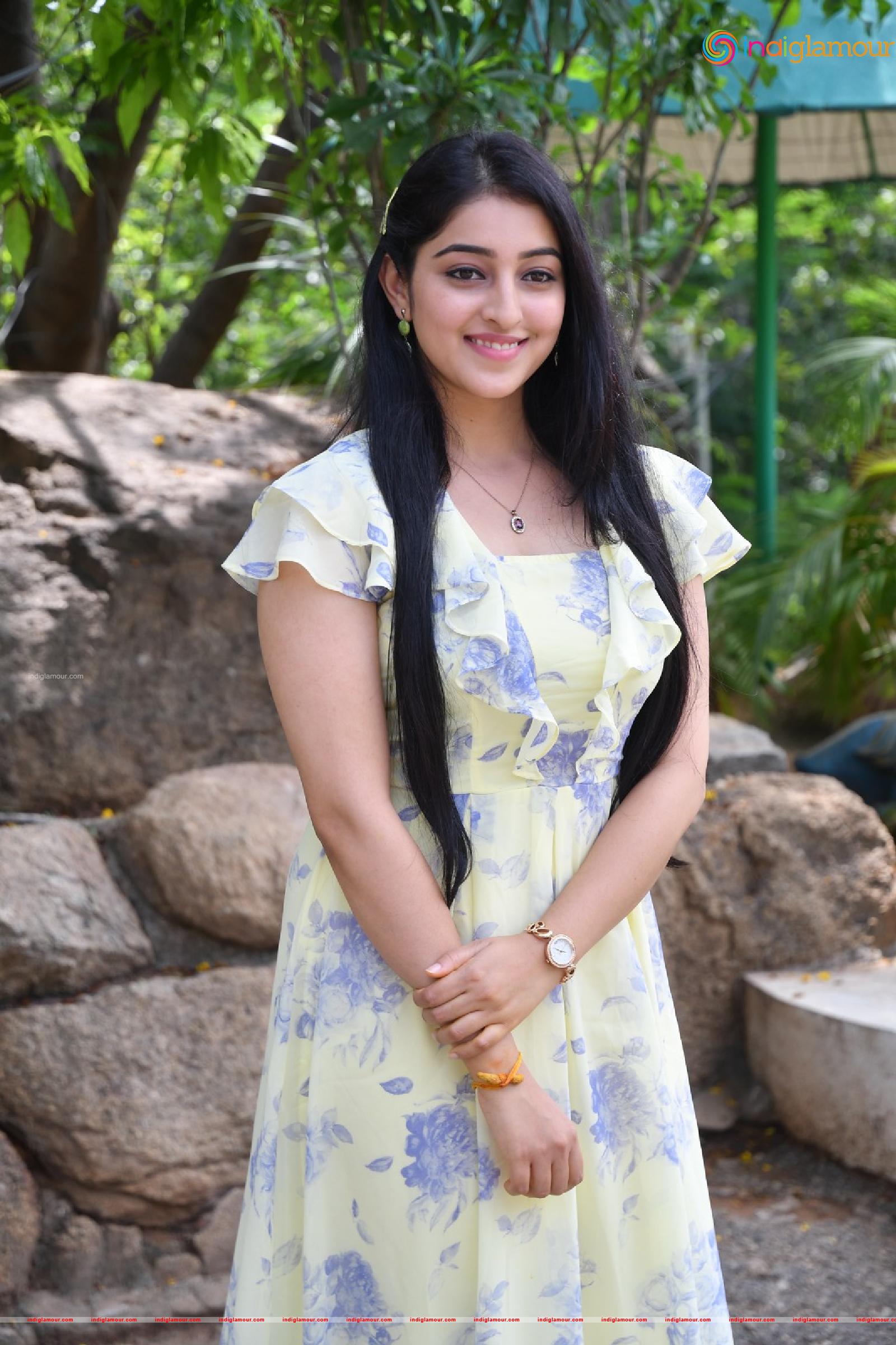 Mouryaani Actress hd photo