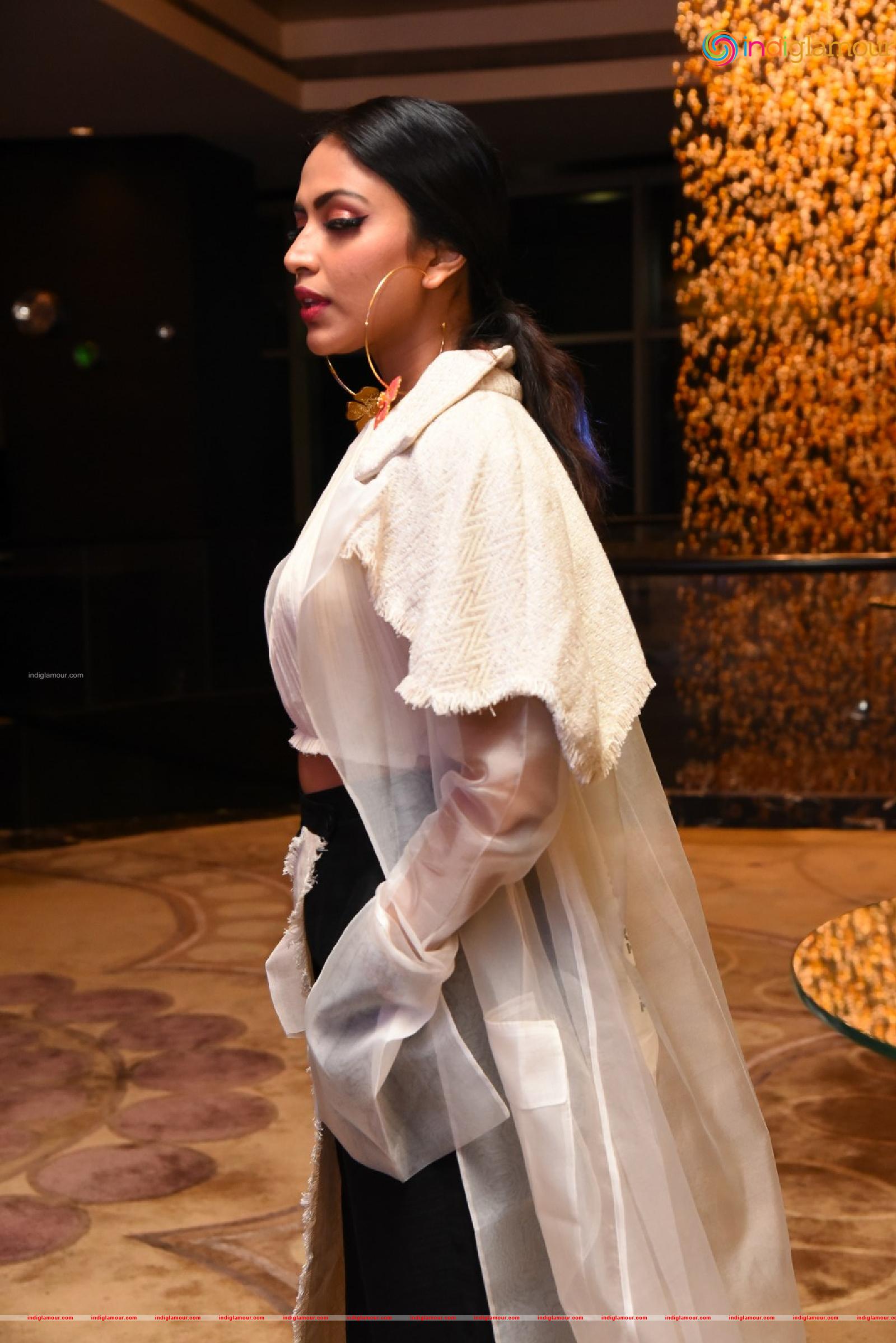 Amala Paul Actress hd photo