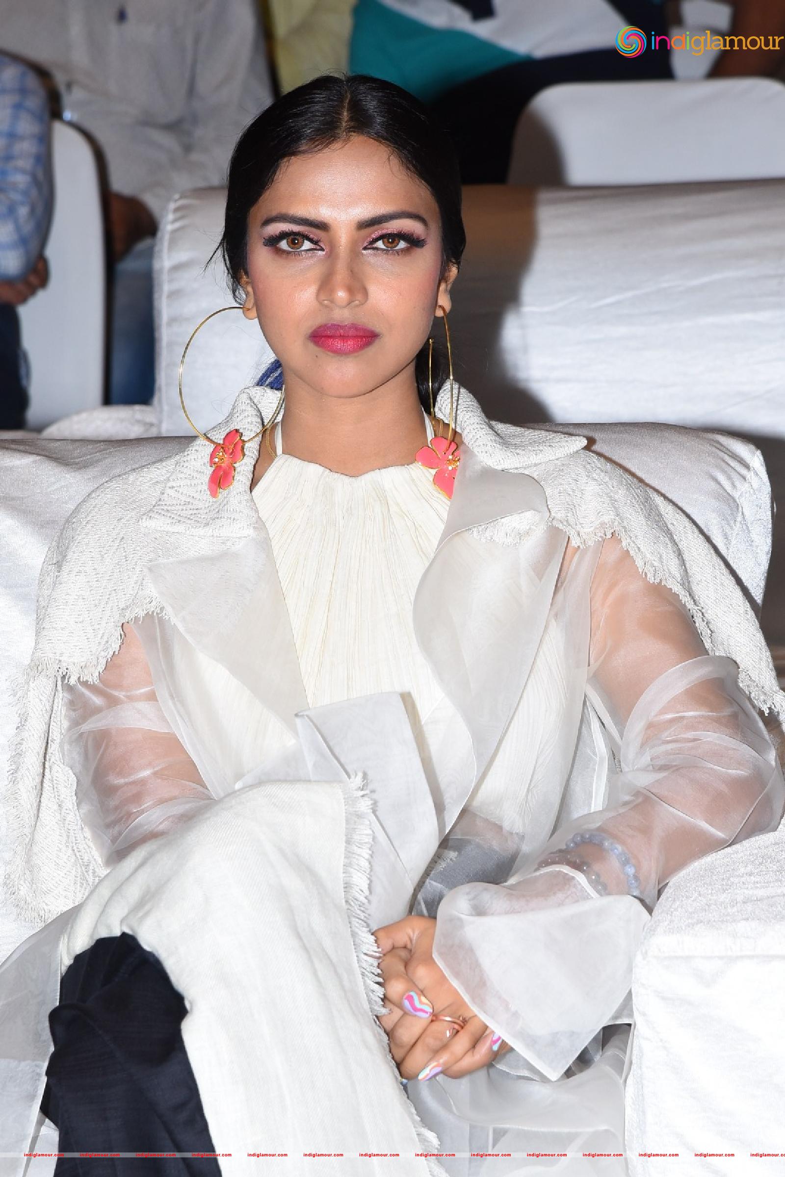 Amala Paul Actress hd photo