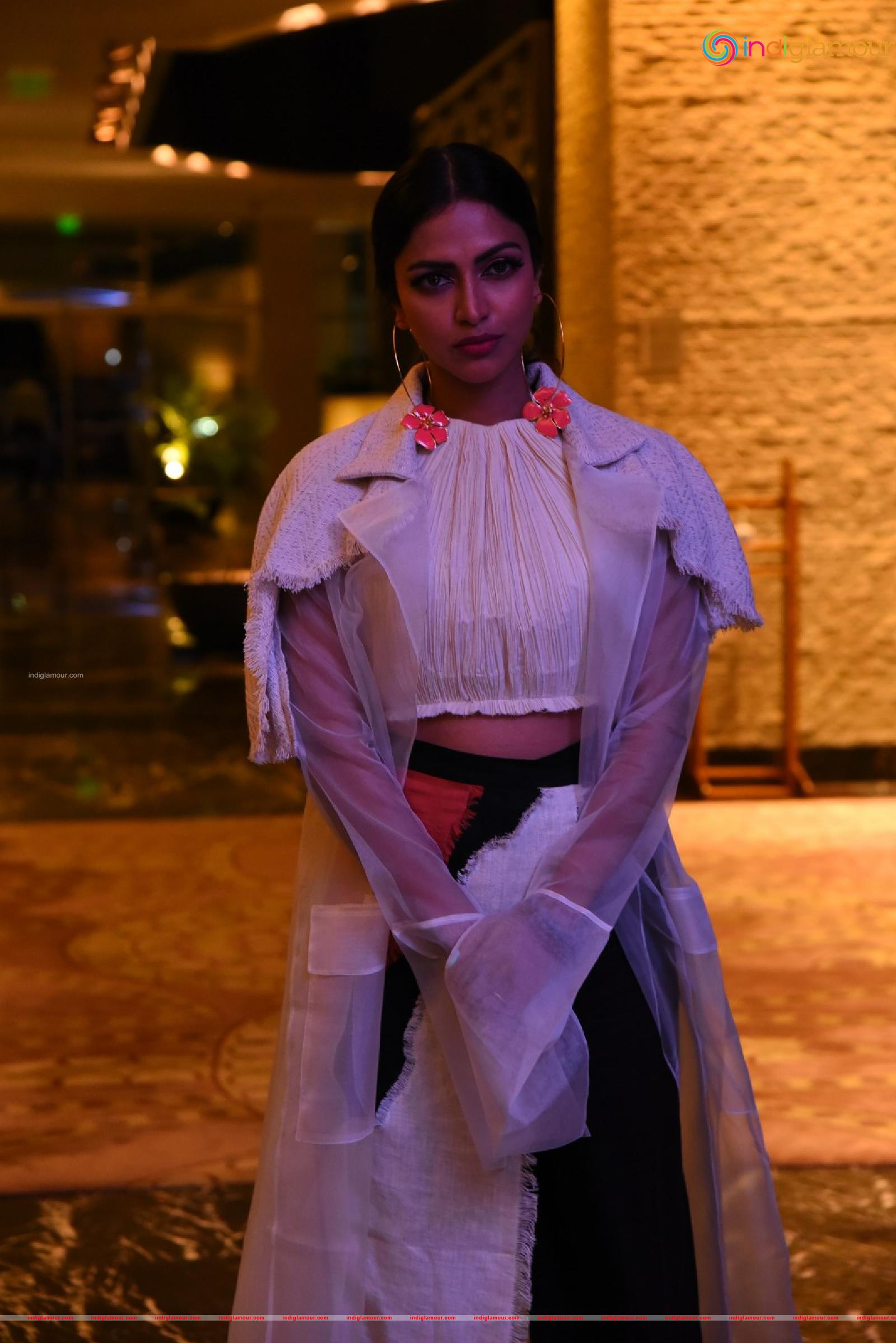 Amala Paul Actress hd photo