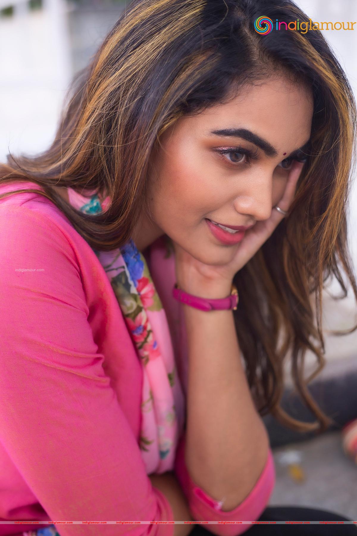 Spandana Palli Actress hd photo