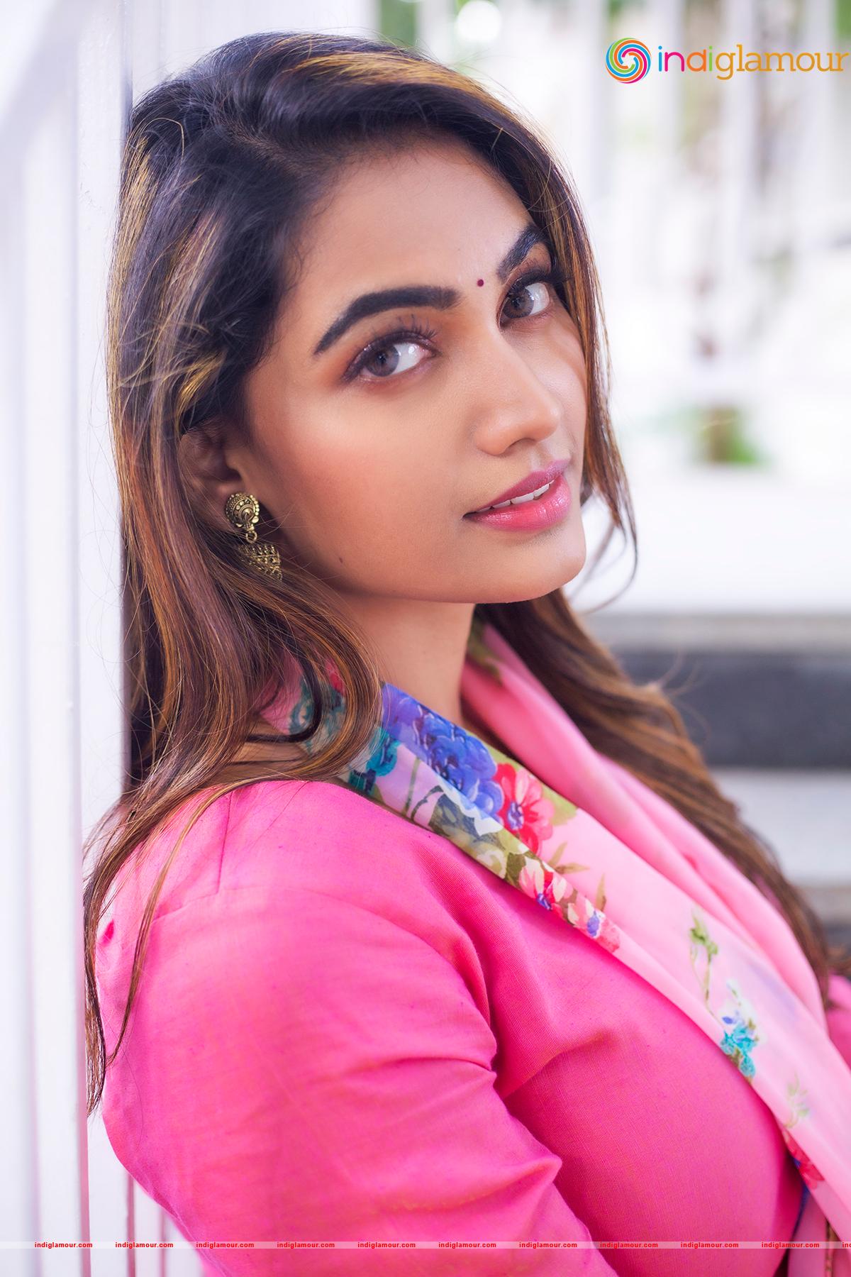 Spandana Palli Actress hd photo