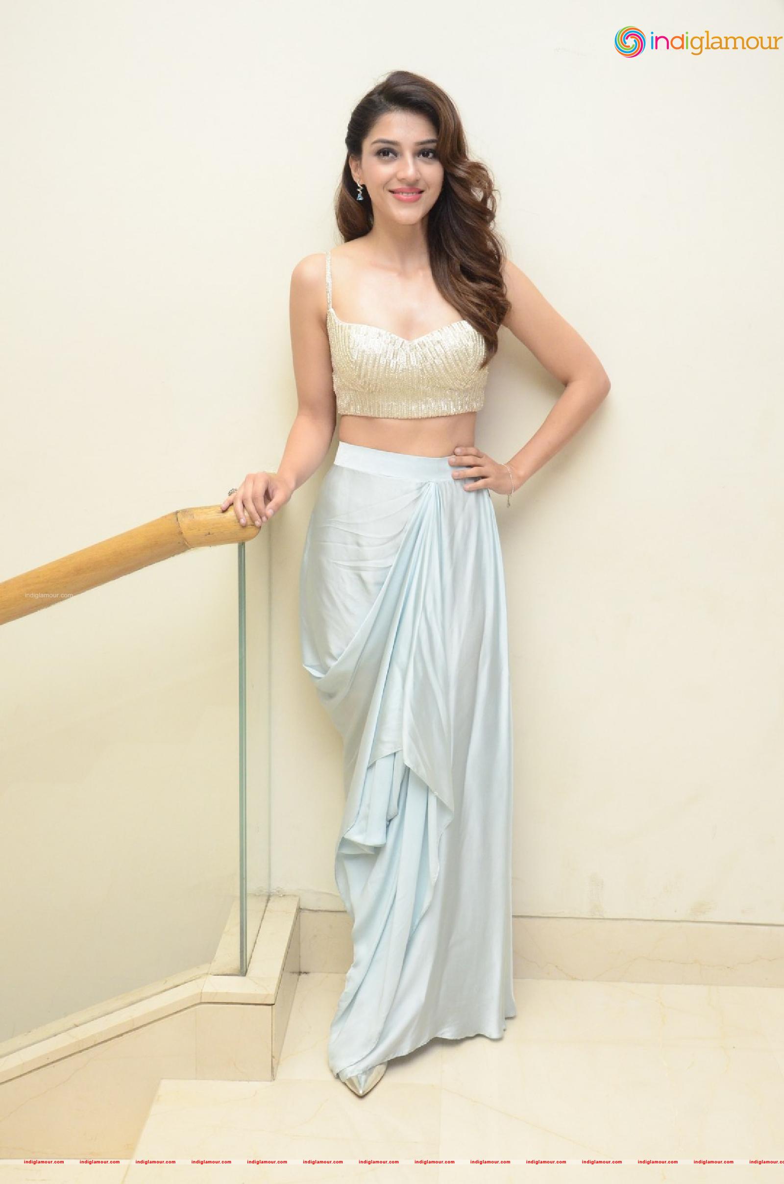 Mehreen Kaur Pirzada Actress hd photo