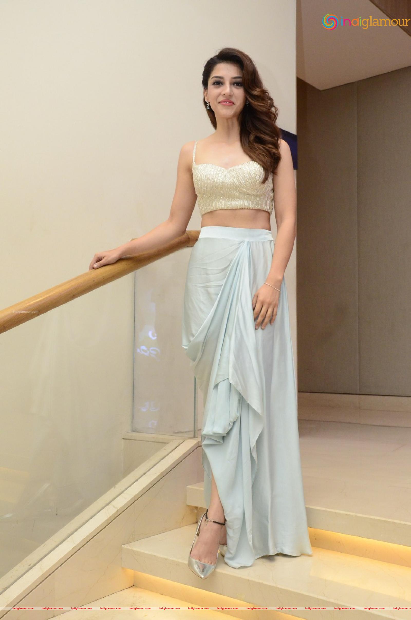 Mehreen Kaur Pirzada Actress hd photo