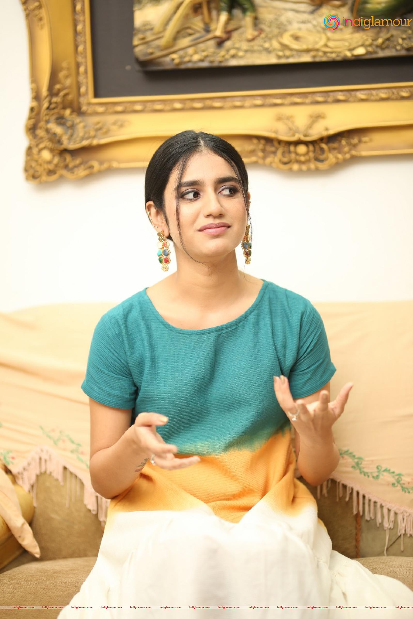 Priya Prakash Varrier Actress hd photo