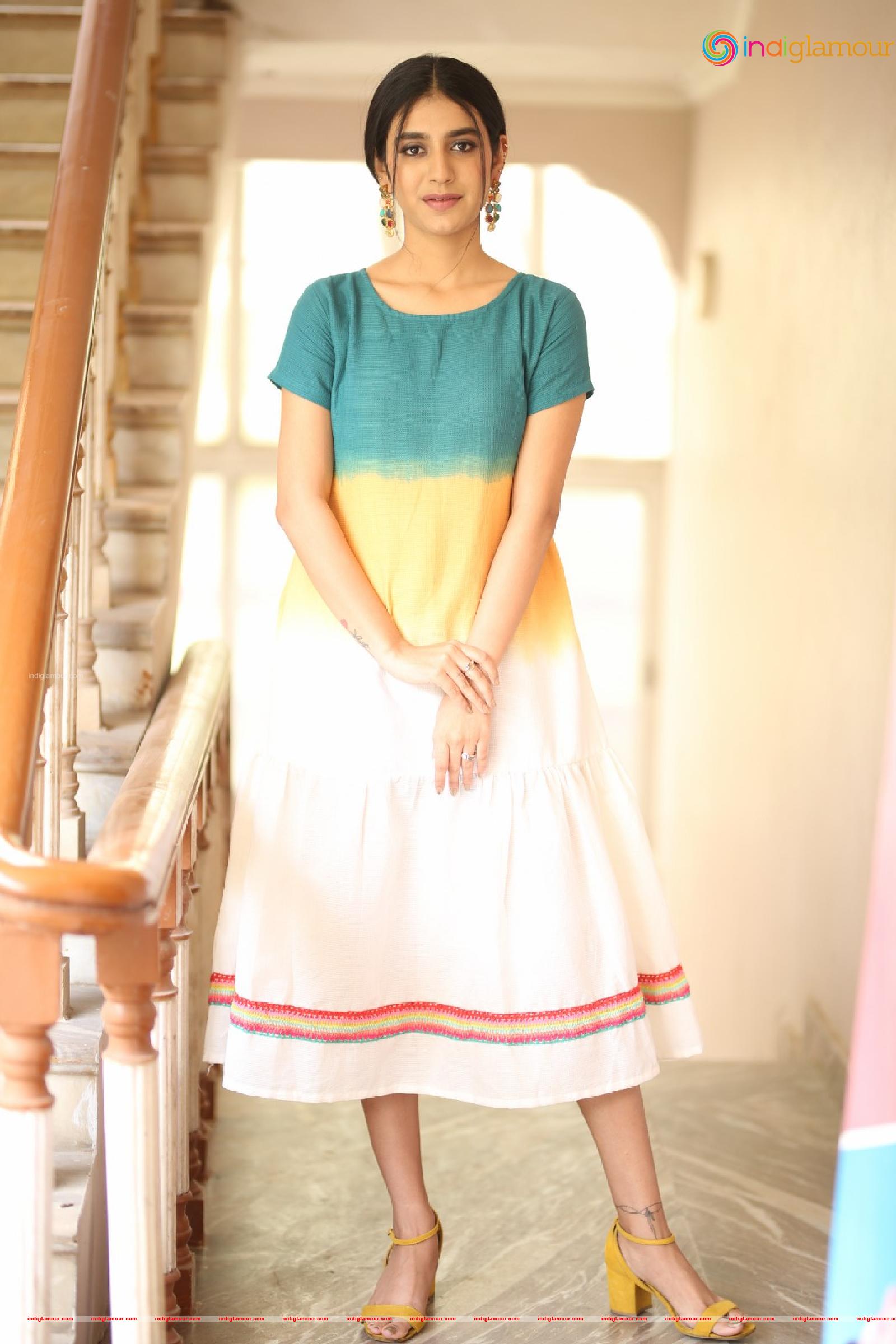 Priya Prakash Varrier Actress hd photo