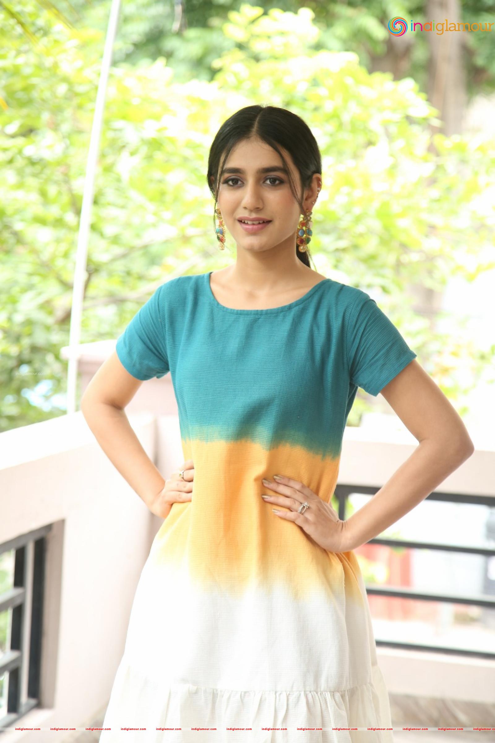 Priya Prakash Varrier Actress hd photo