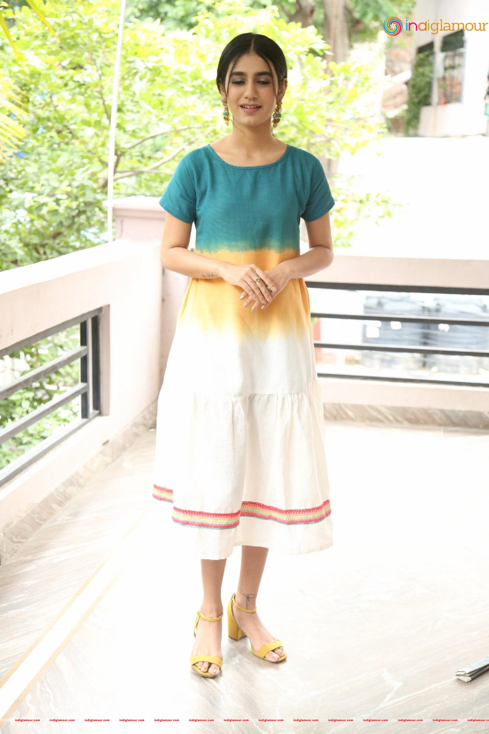 Priya Prakash Varrier Actress hd photo
