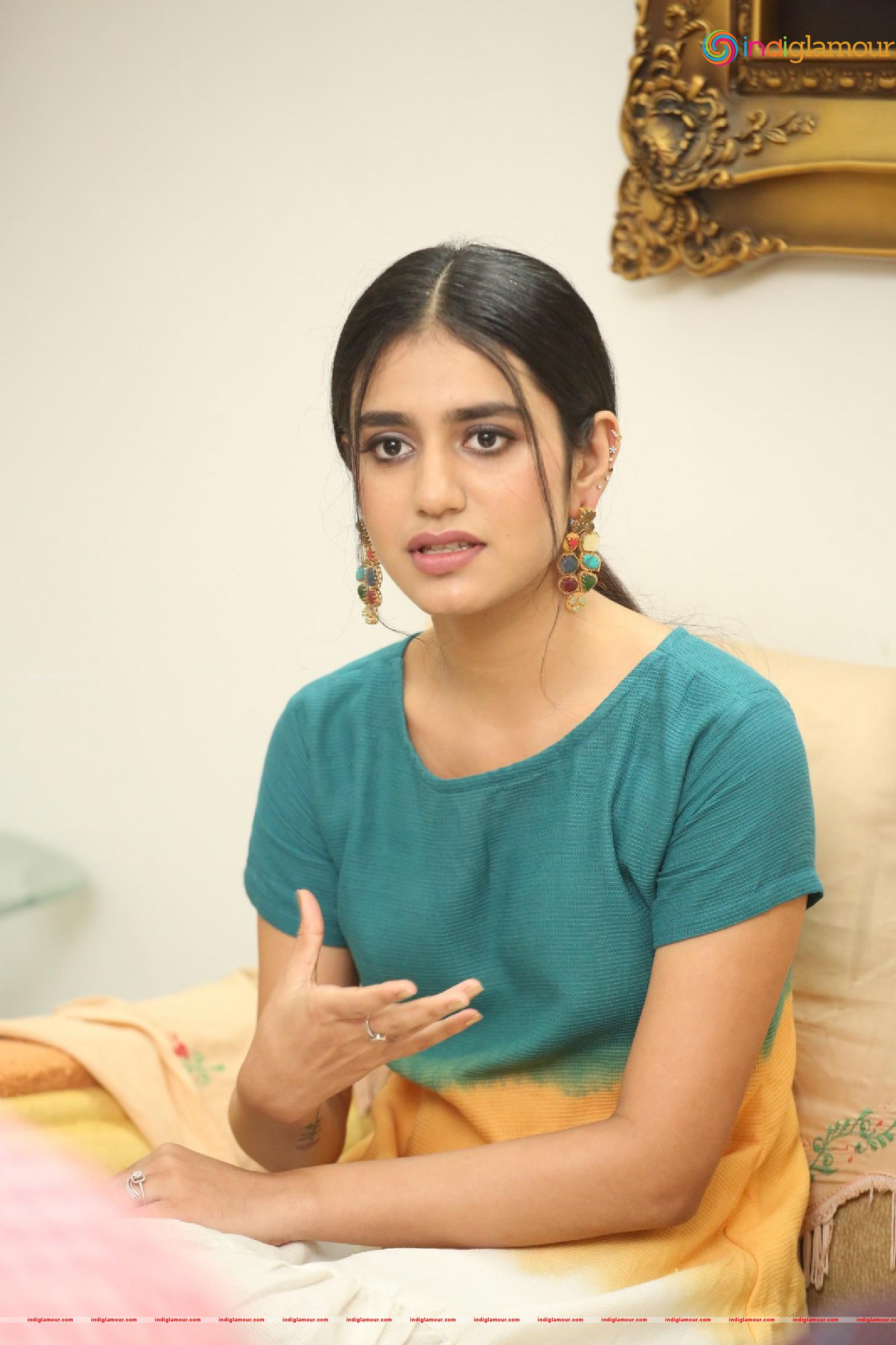 Priya Prakash Varrier Actress hd photo