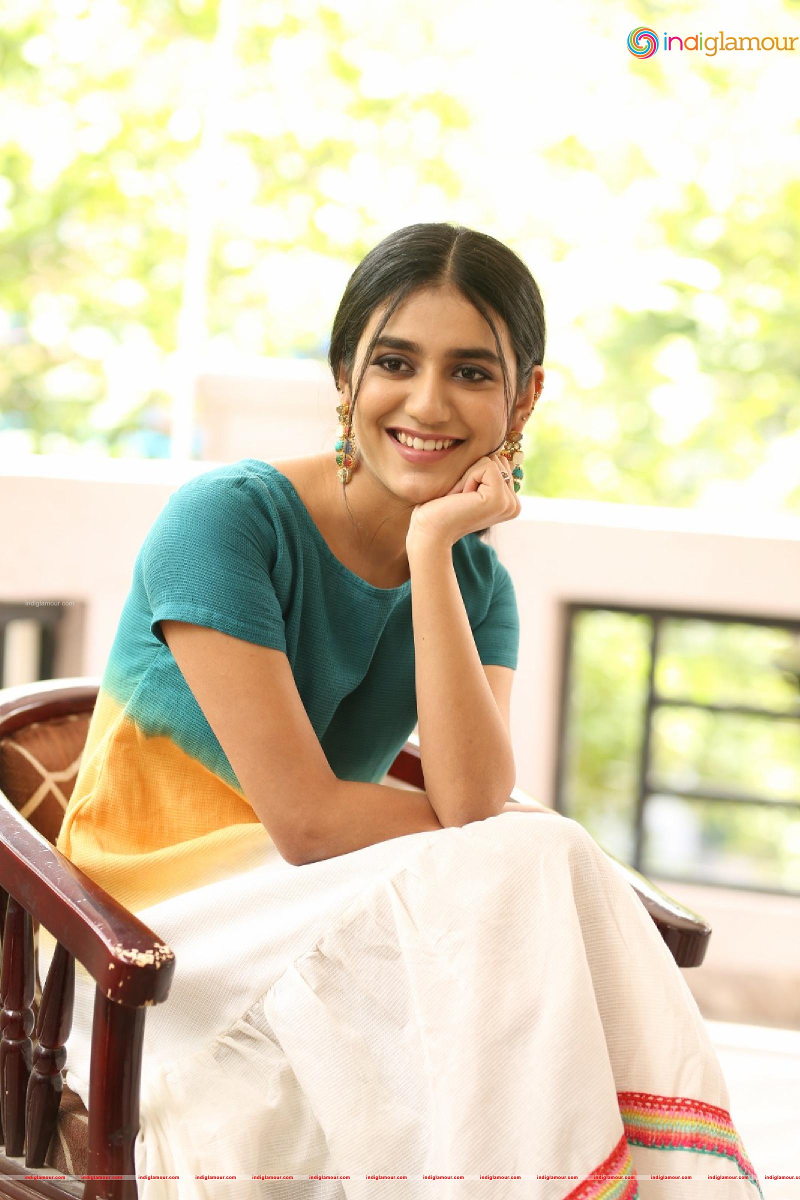 Priya Prakash Varrier Actress hd photo