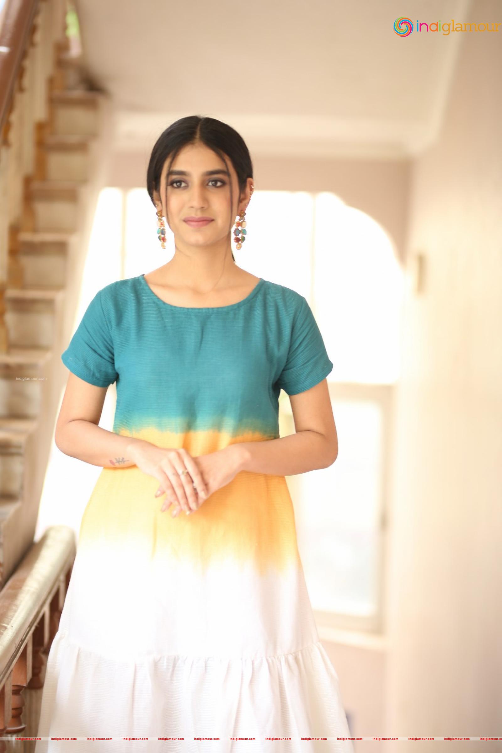 Priya Prakash Varrier Actress hd photo