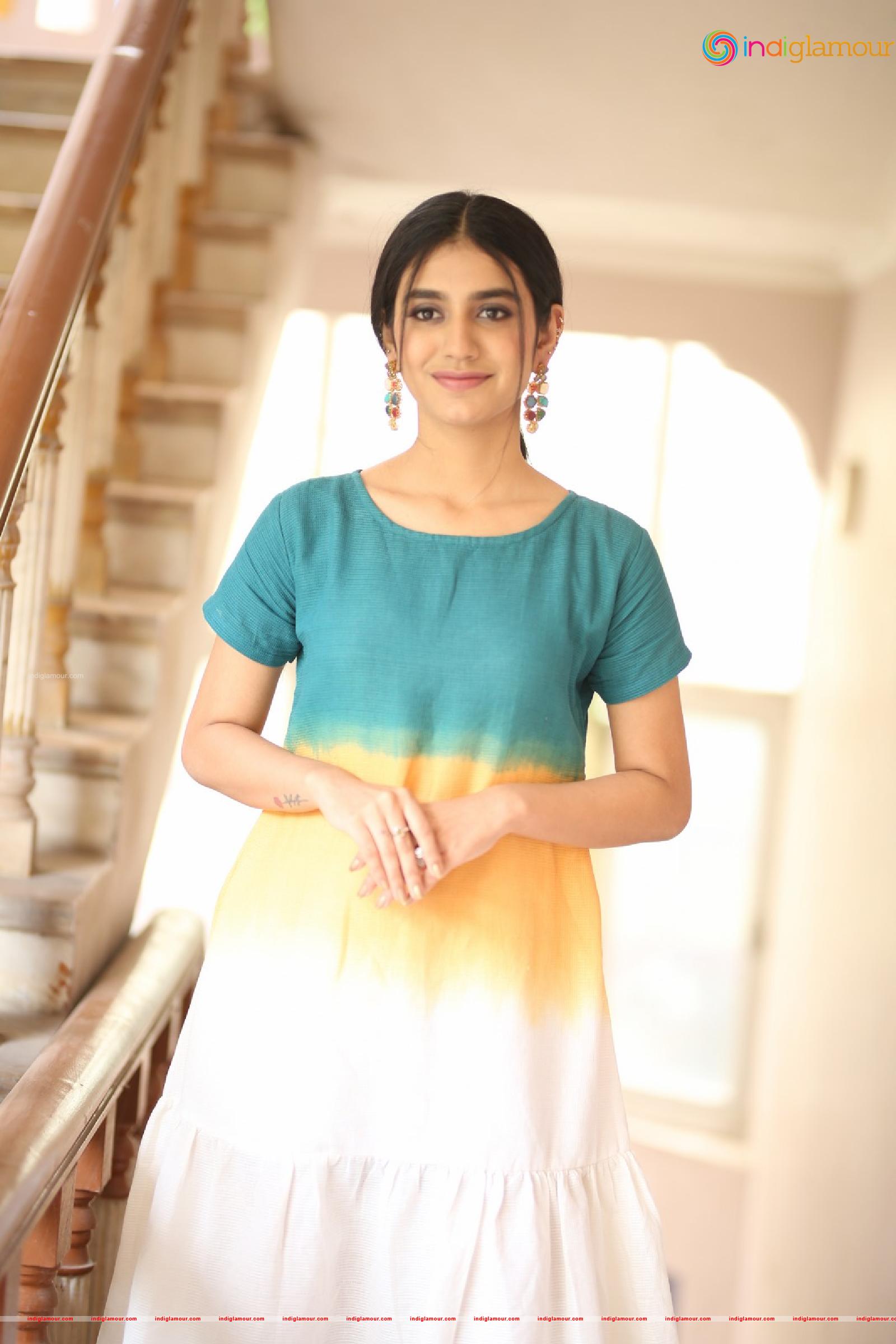 Priya Prakash Varrier Actress hd photo