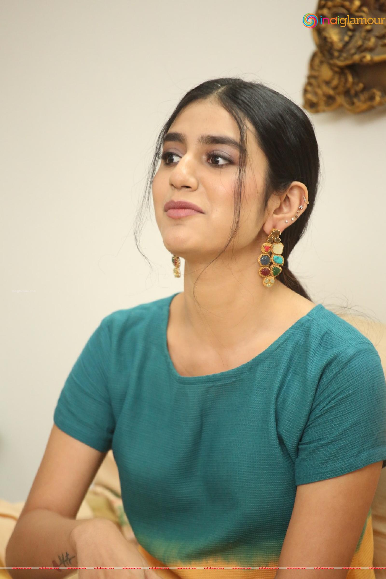 Priya Prakash Varrier Actress hd photo
