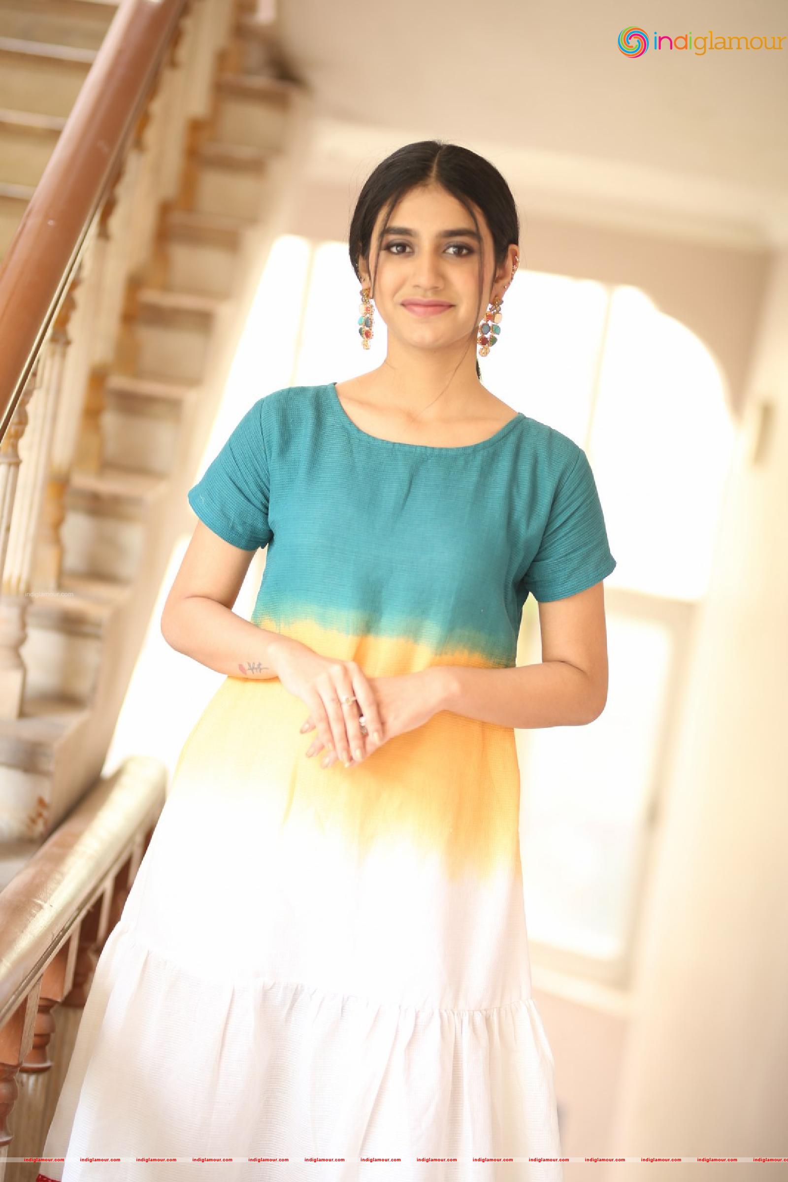 Priya Prakash Varrier Actress hd photo